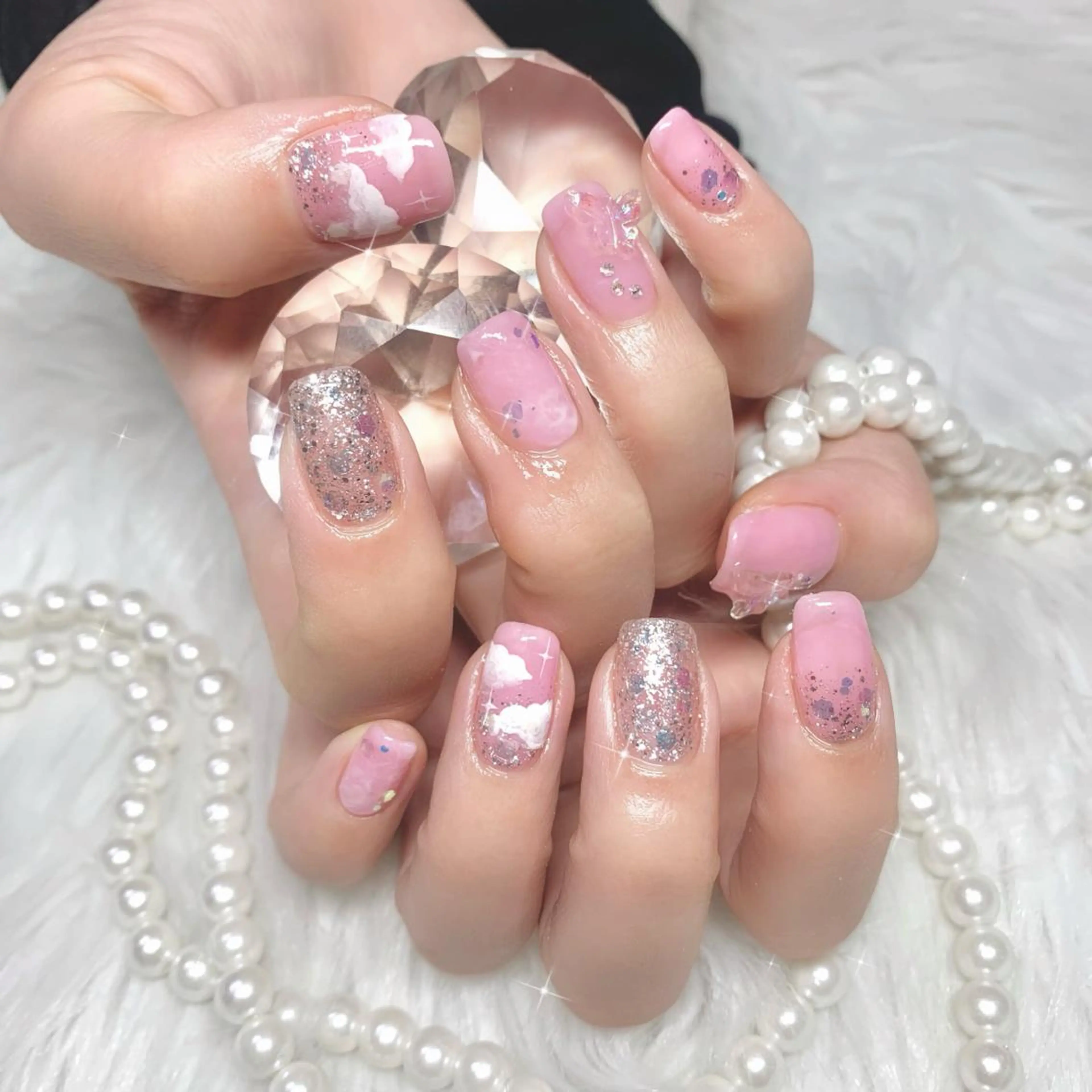 ネイル アートネイル ジェルネイル キラキラネイル 韓国ネイル 持ち込み élu by Noriko 前原のネイルデザイン