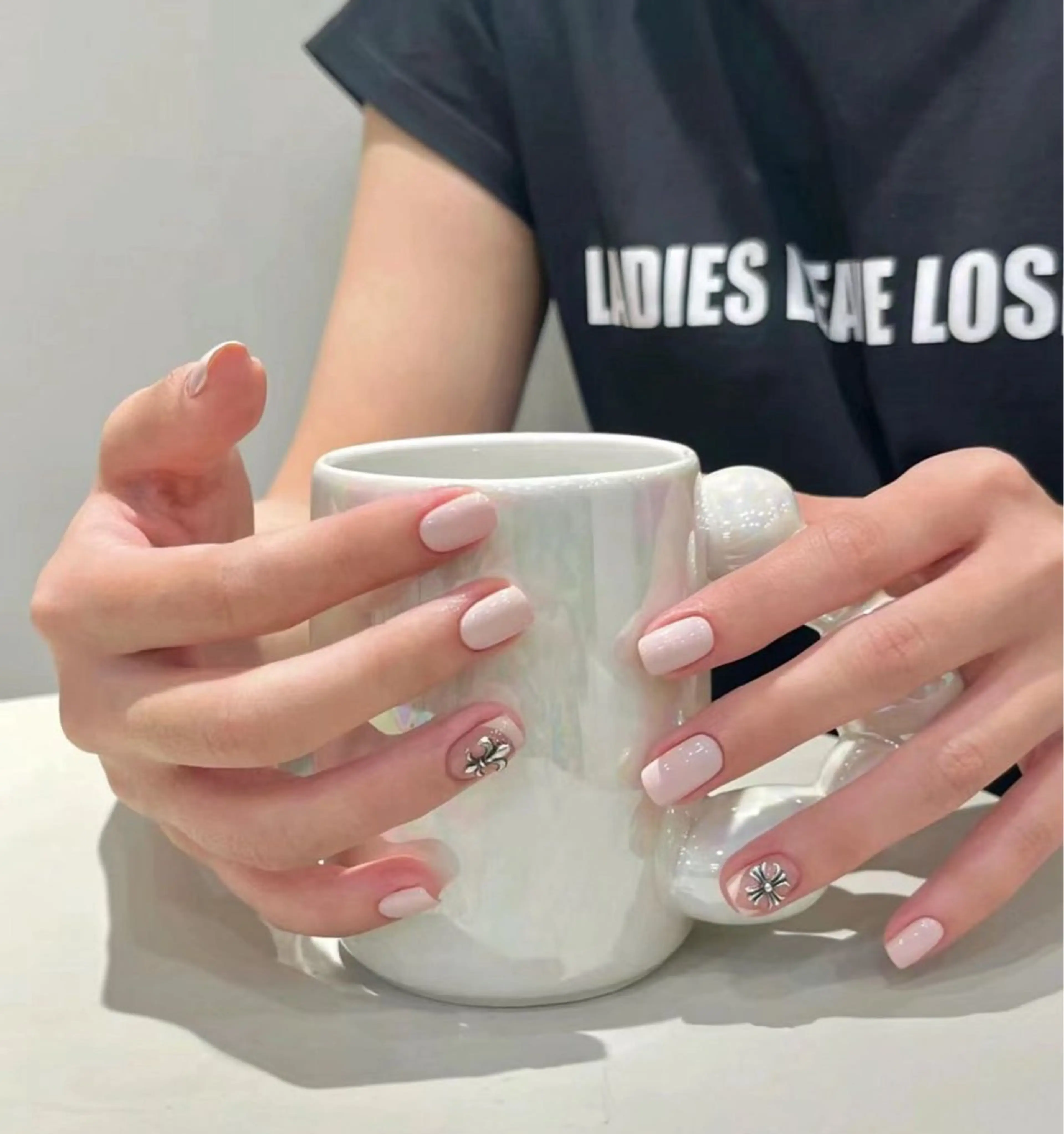 【自爪ソフトオフ無料★】Hand 2本やり放題の写真