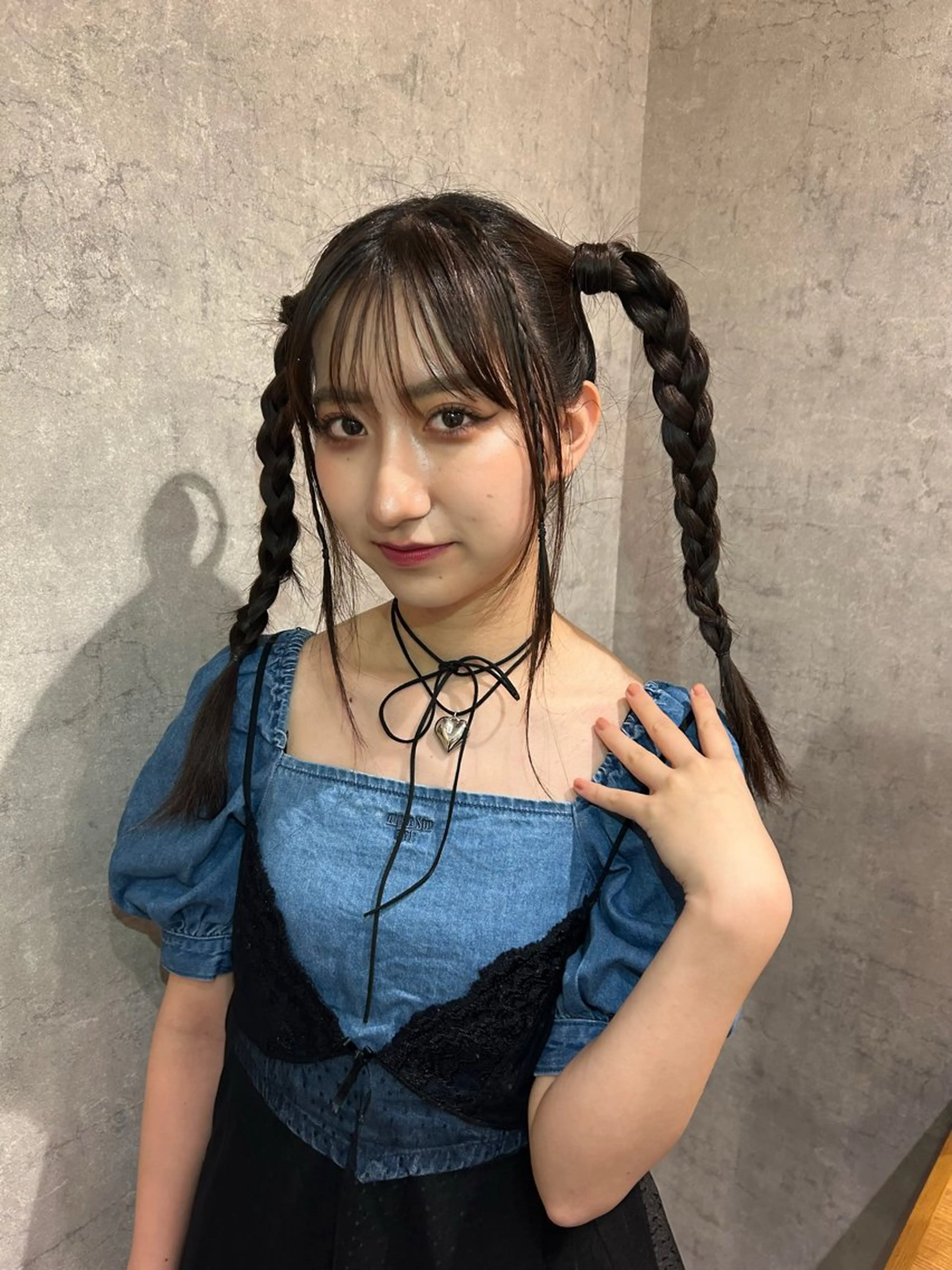 ロング ヘアアレンジ suri-ru hair【スリールヘアー】所属・FURUSAWA AOIのヘアスタイル