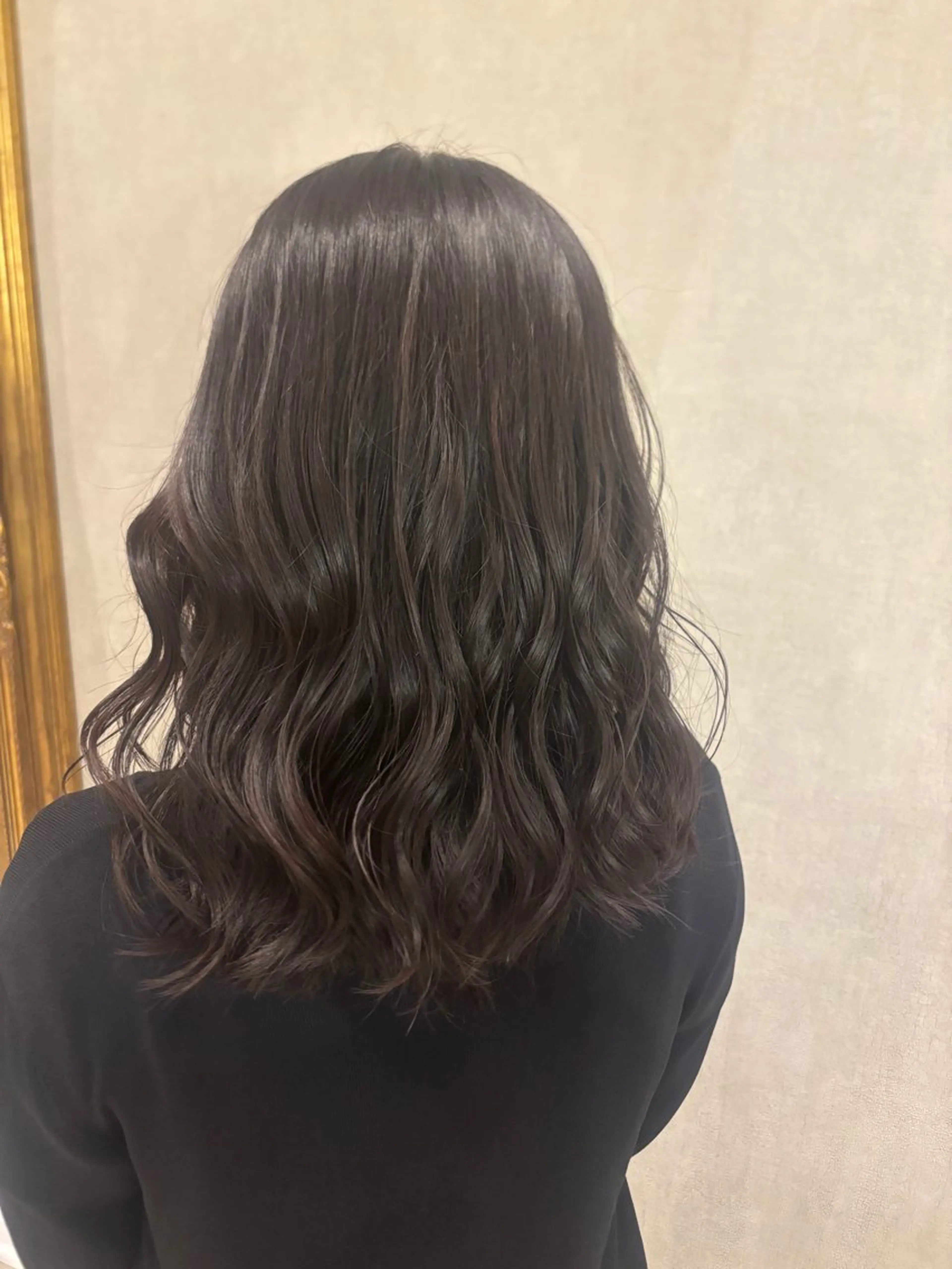 カラー Calbari 中島　朔のヘアスタイル