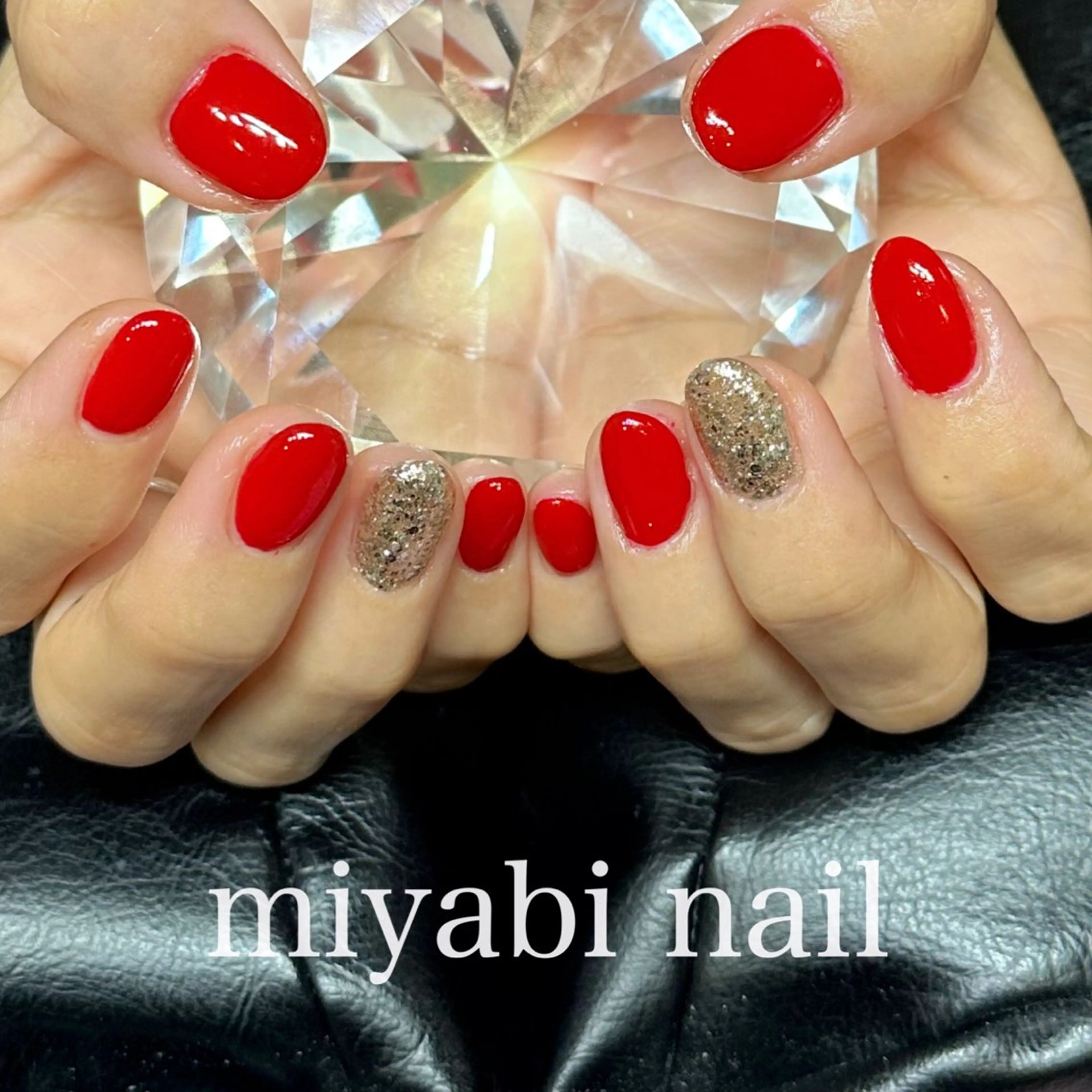 ネイル ジェルネイル ラメ(グリッター) 持ち込み 赤色 シルバー ハンドネイル miyabi nail 桂川駅近くのネイルデザイン