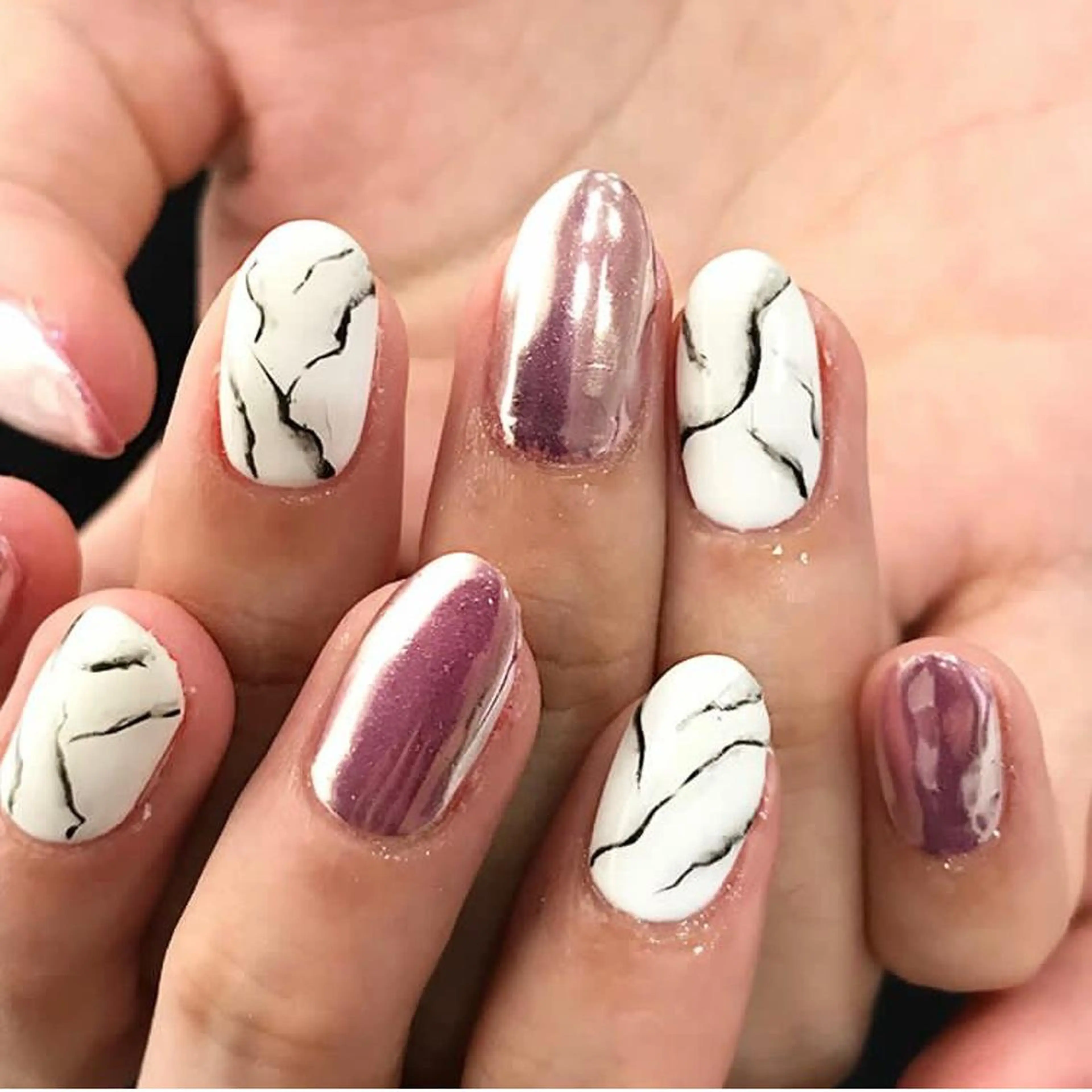 ネイル 渋谷ビュレネイル Kaoruのネイルデザイン