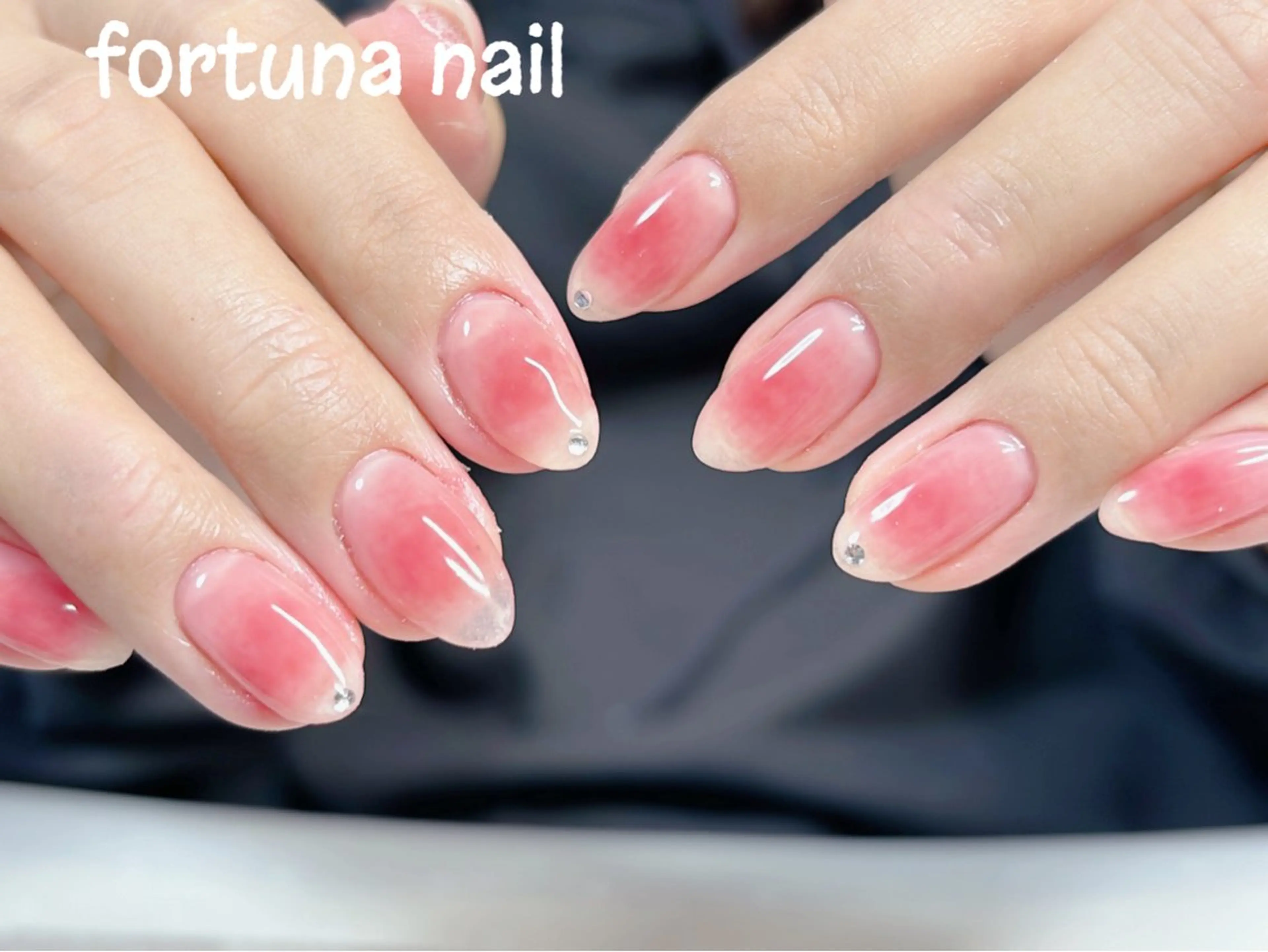 ネイル ハンドネイル ハンドケア Nail •Head スパFortunaのネイルデザイン
