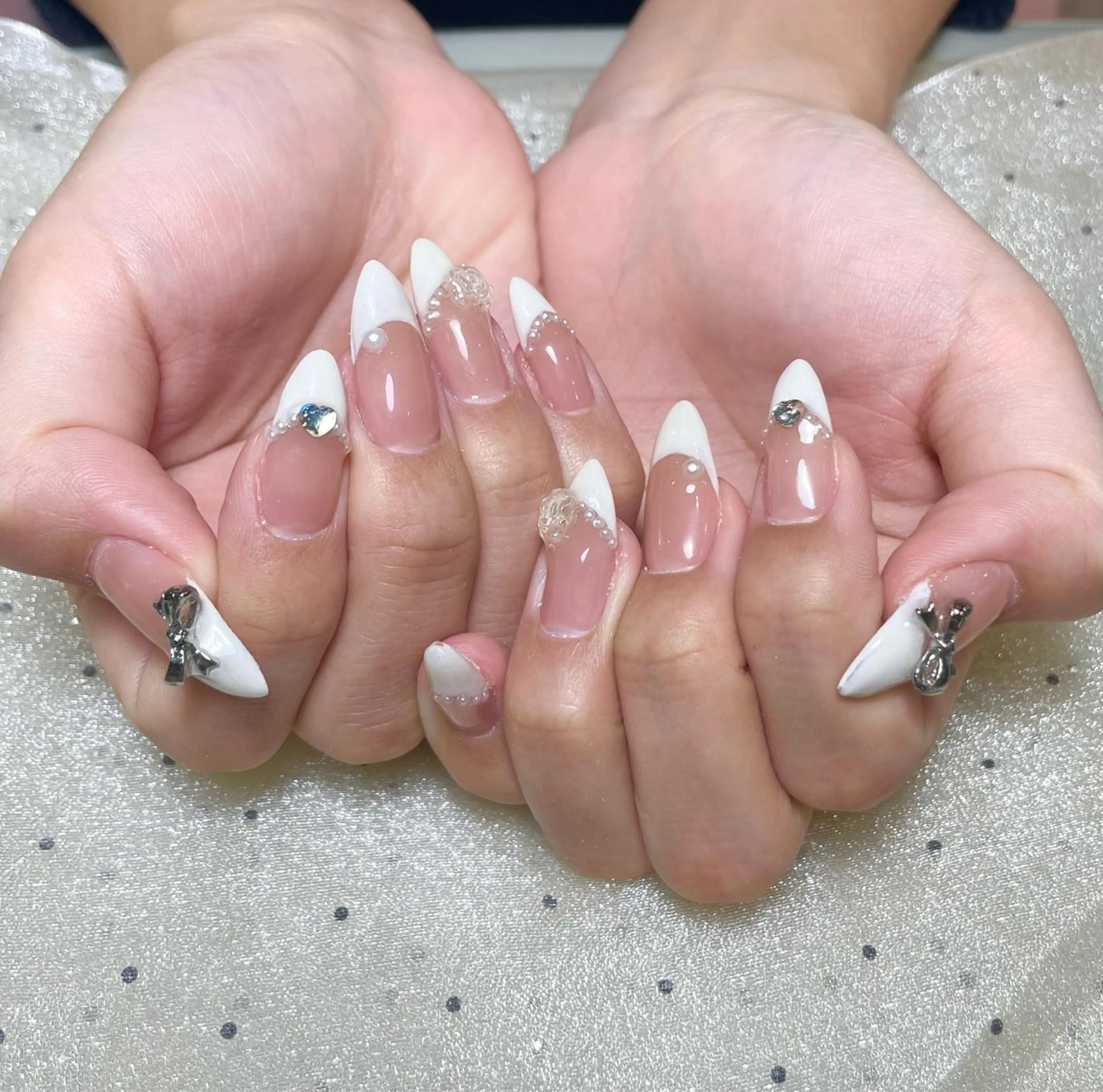 ネイル ハンドネイル ハンドケア モナ& あきのネイルデザイン