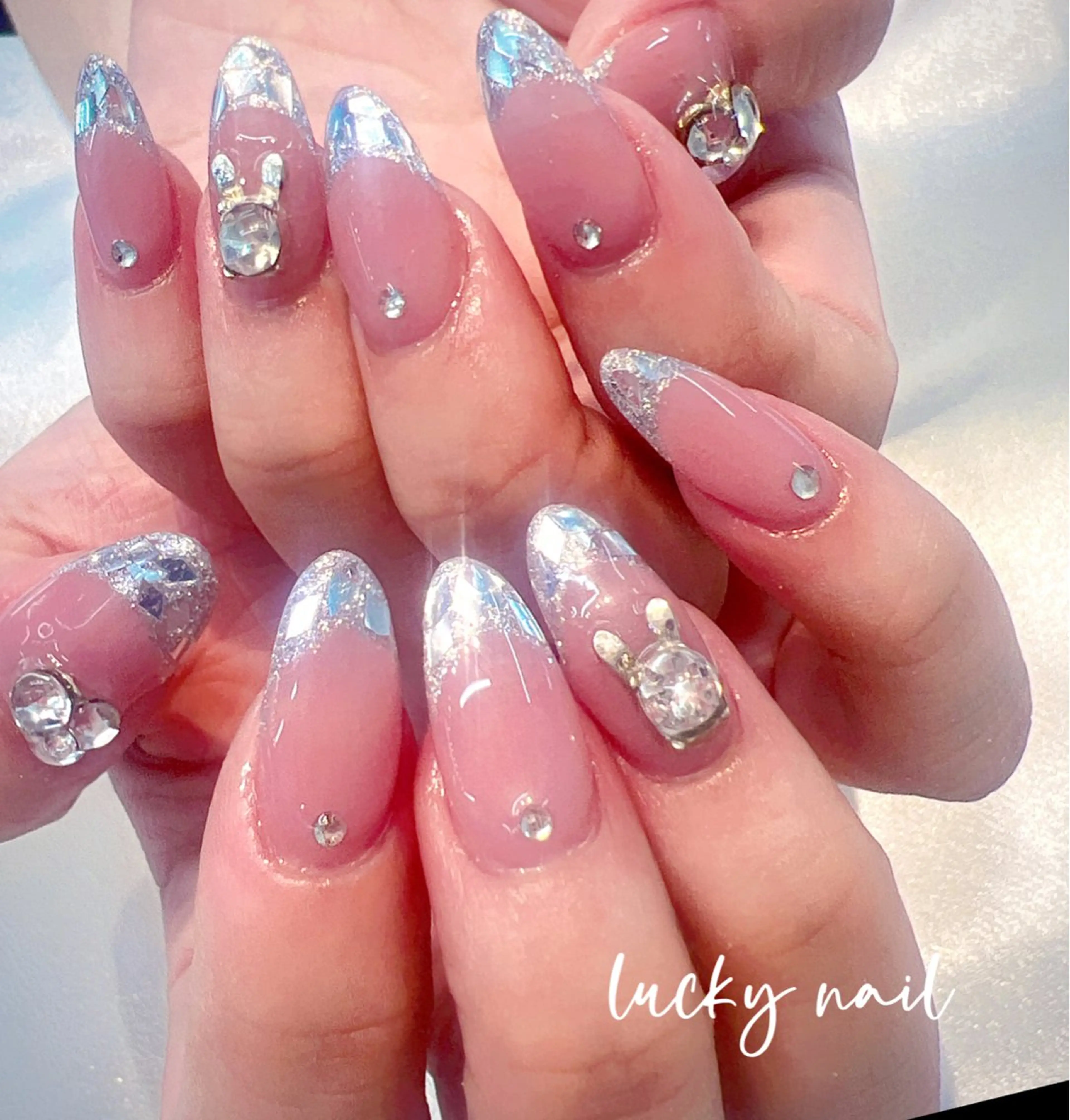 ネイル チークネイル 長さ出し ジェルネイル マグネットネイル 持ち込み ハンドネイル ハンドケア ラッキーネイルサロン 西川口東口店のネイルデザイン