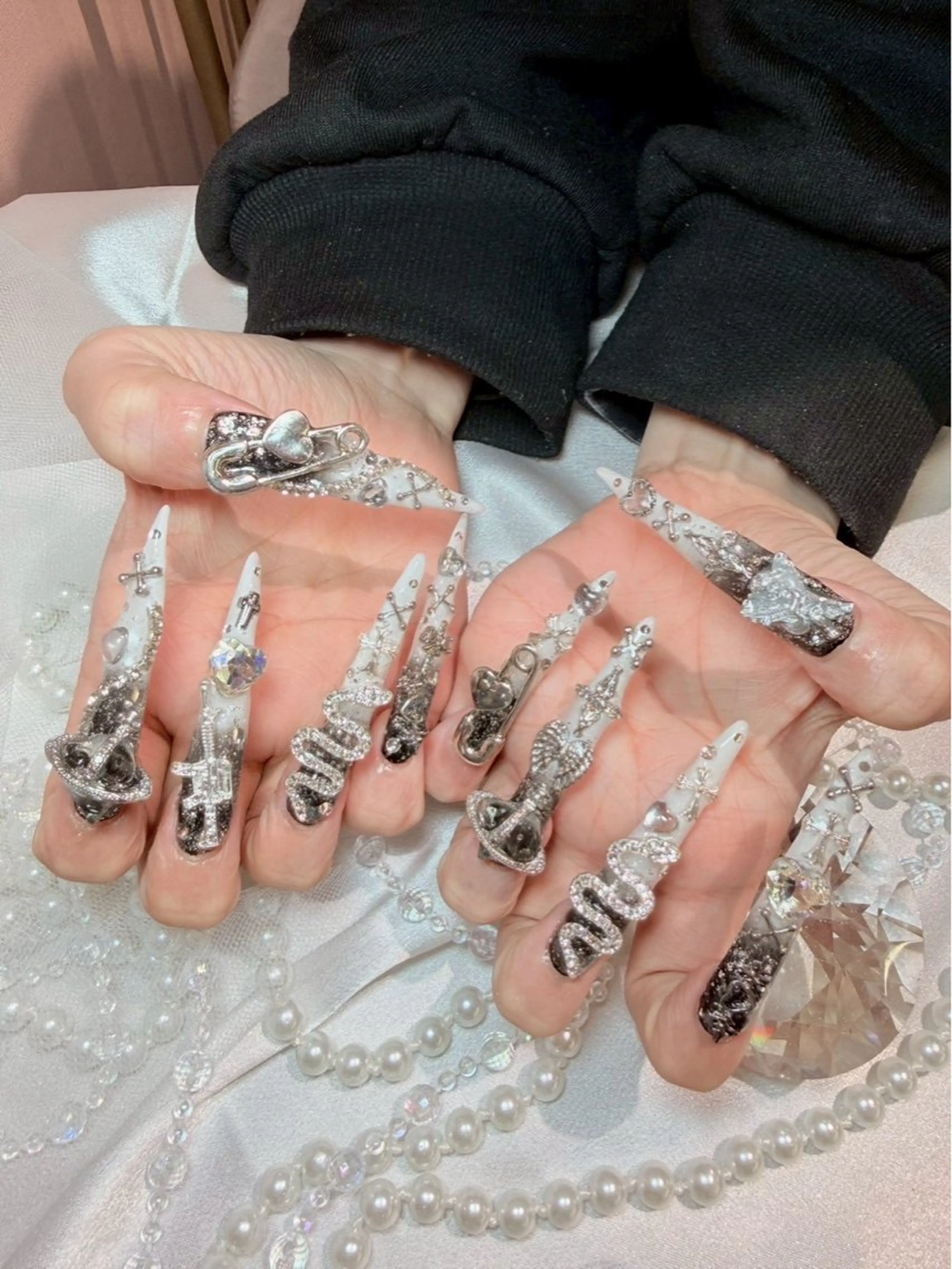 ネイル ハンドネイル ハンドケア mionail 難波店のネイルデザイン