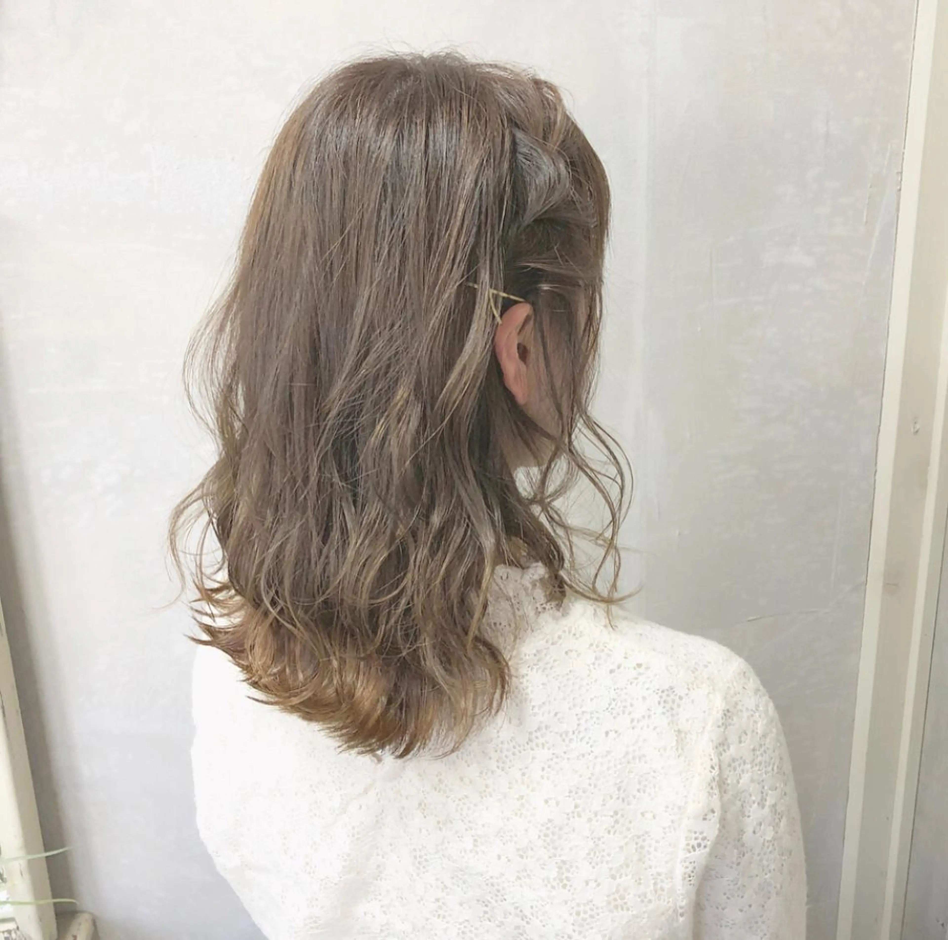 ミディアム カラー ヘアアレンジ autre所属・大久保 ひでなりのヘアスタイル
