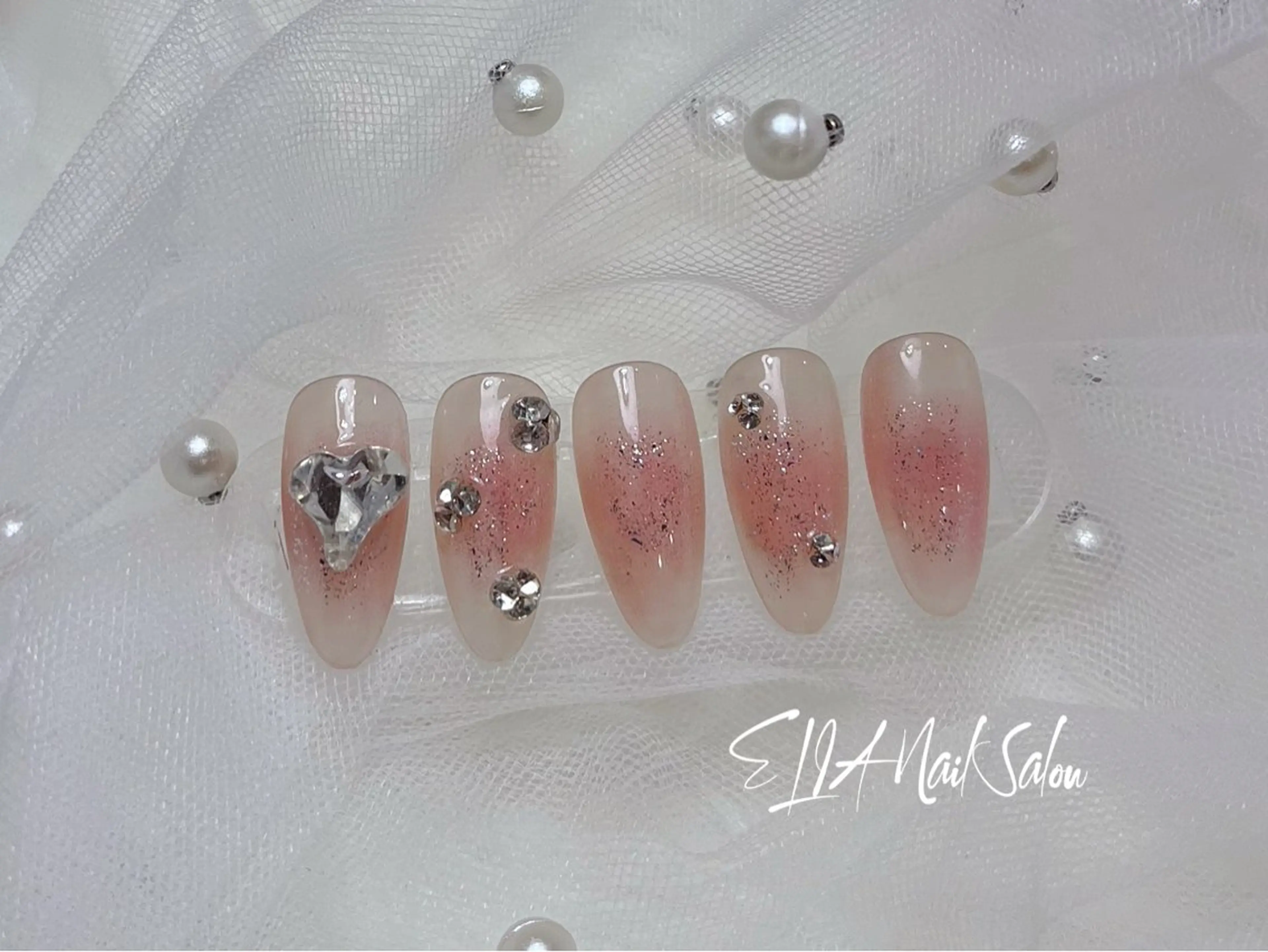 ミディアム cici nailのネイルデザイン
