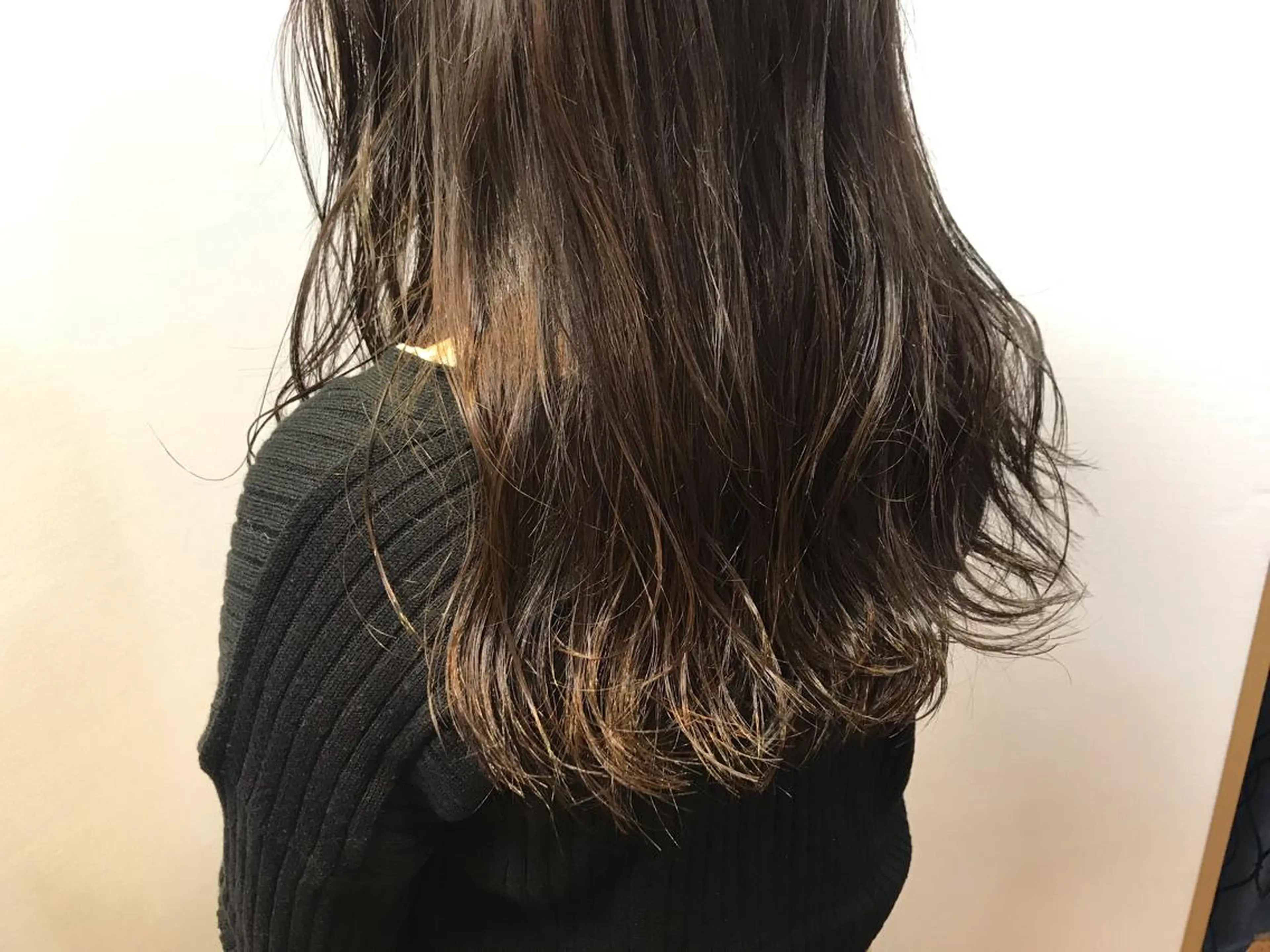 ロング 【Uneユヌ】菊地 春那のヘアスタイル