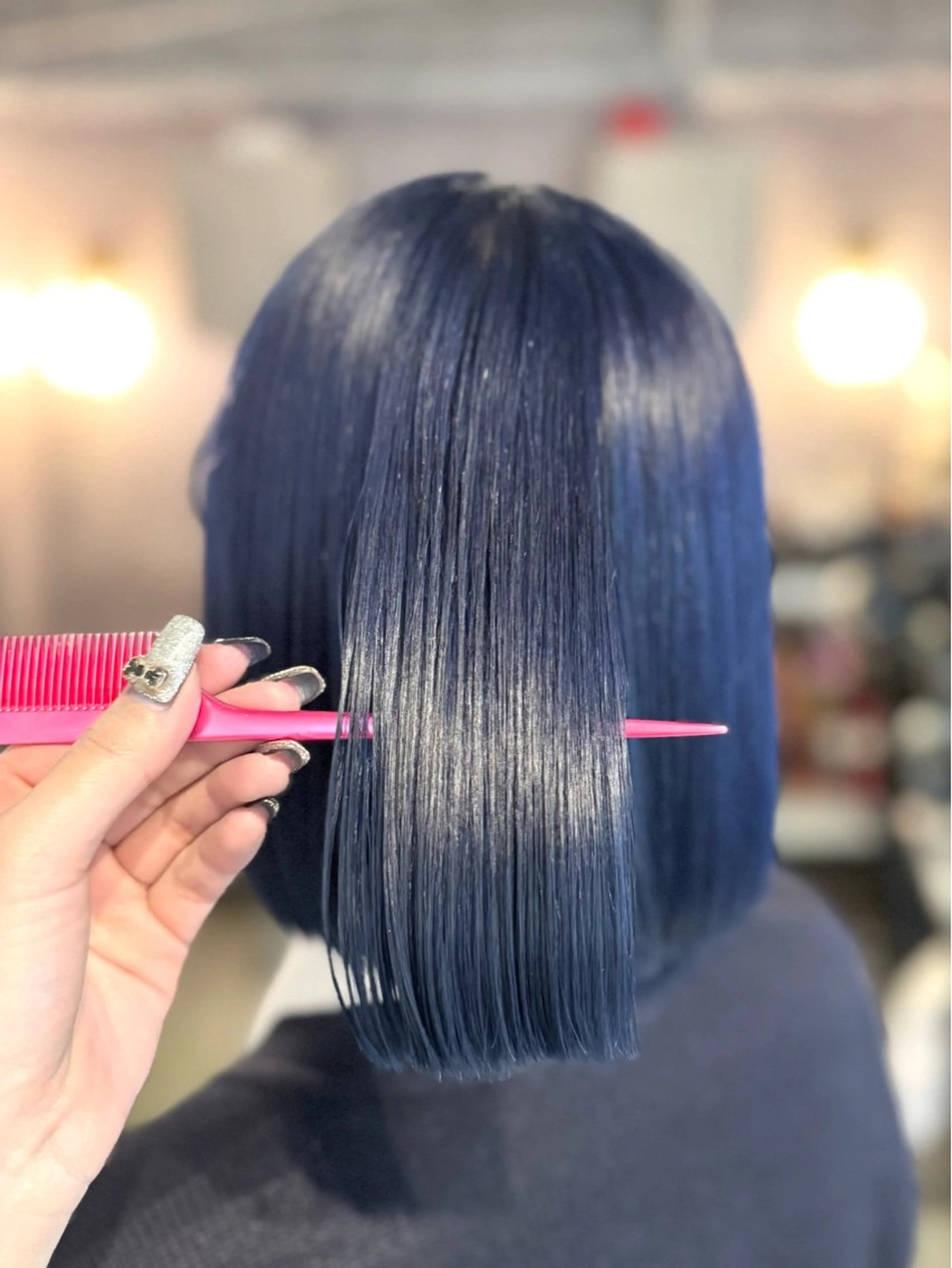 ショート カラー 🩶mana🩶艶髪 /カラーオンカラーのヘアスタイル