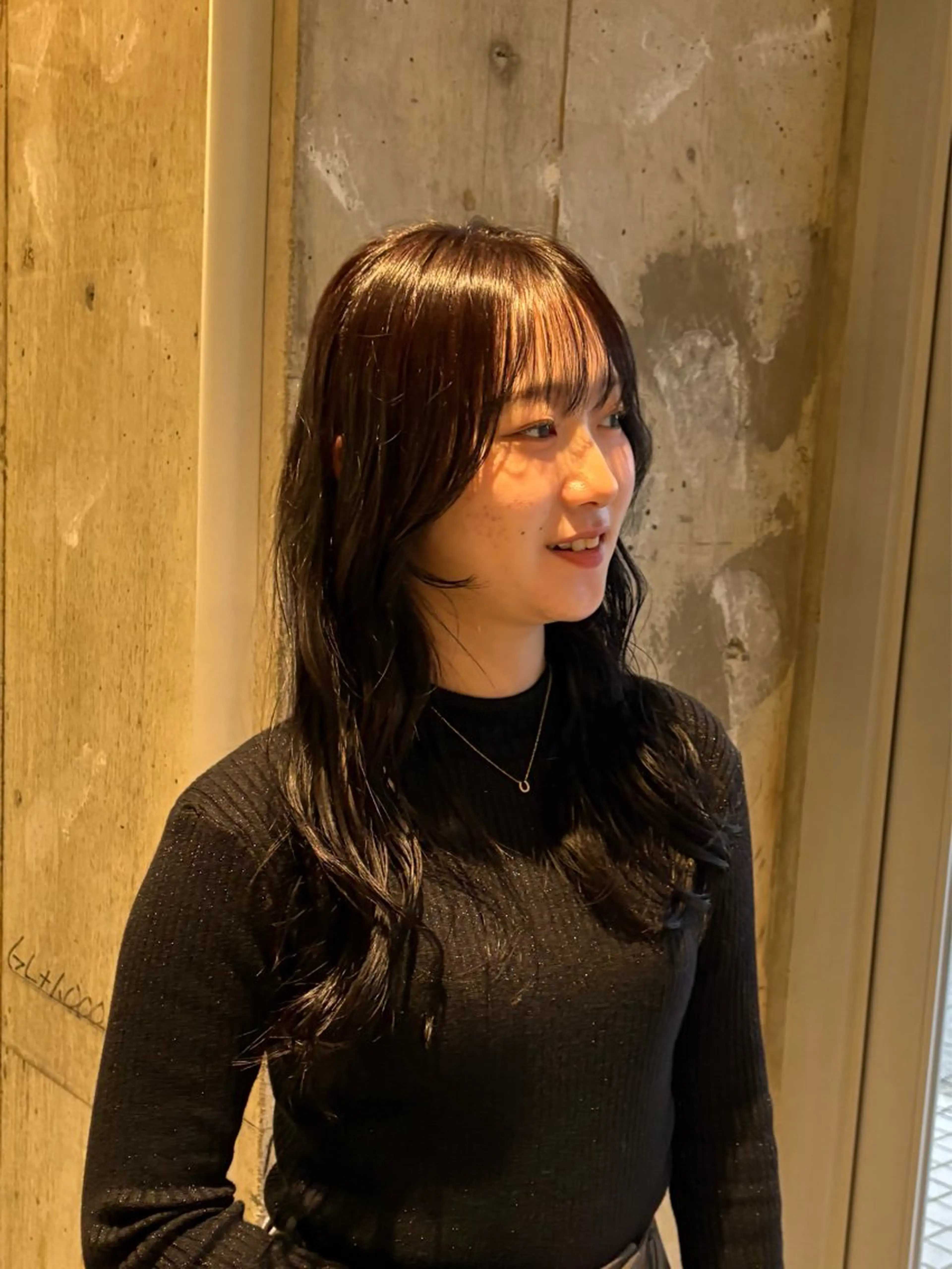 ロング BUSH所属・BUSH なかじませりなのヘアスタイル