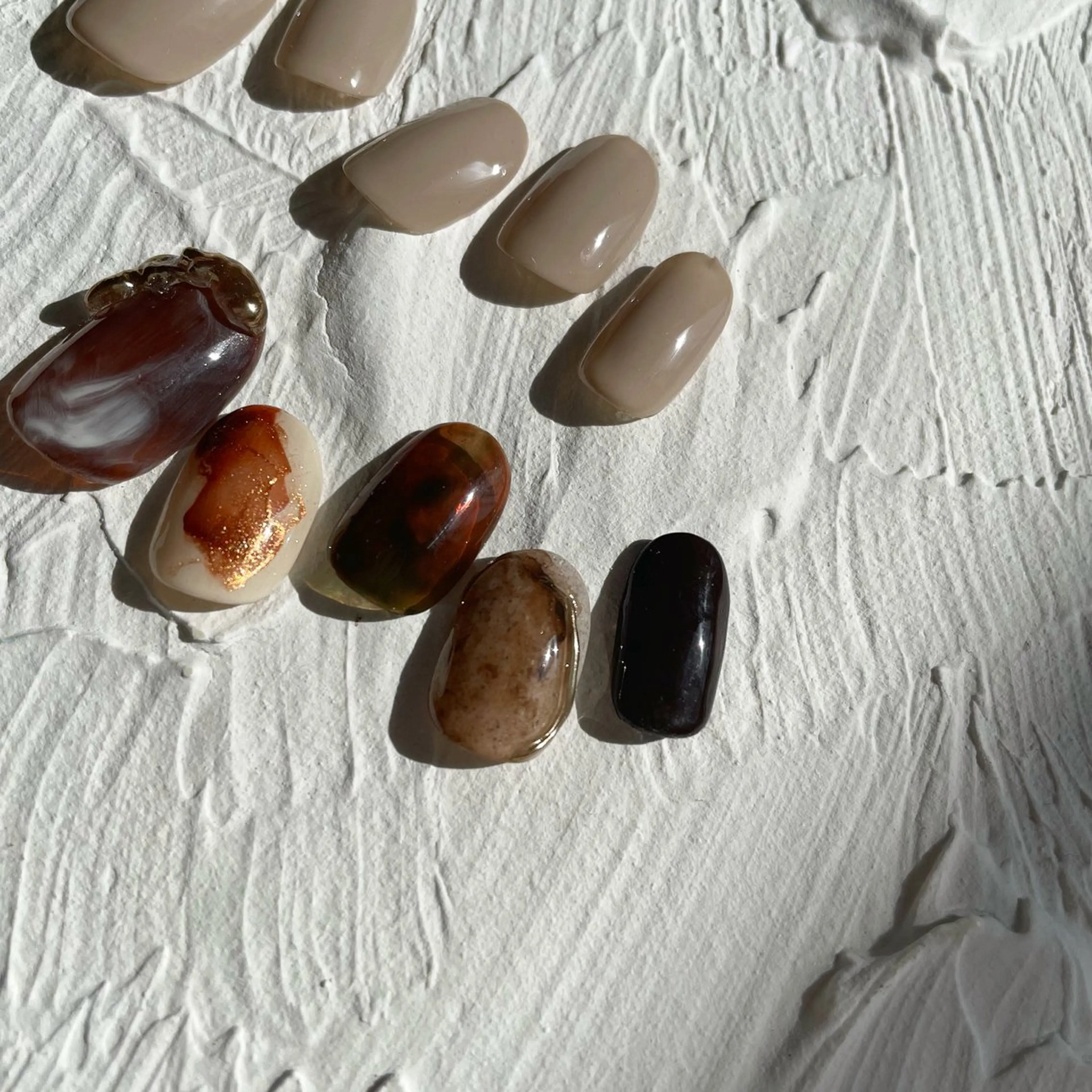 ネイル ブラウン ニュアンスネイル ハンドネイル フットネイル 🌕akuri🌖 nuance/専門のネイルデザイン