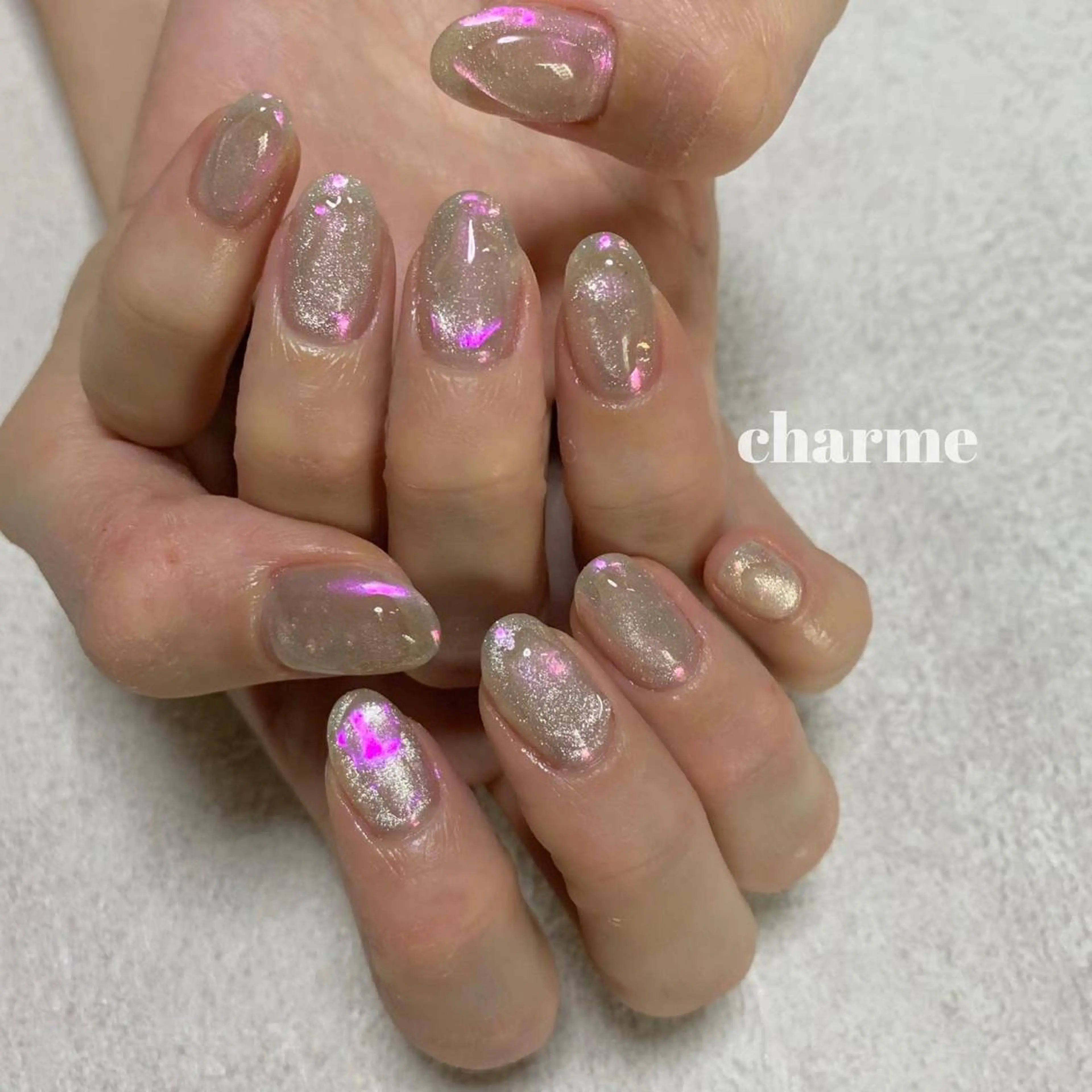 ネイル オーロラネイル 氷ネイル・うるうるネイル マグネットネイル ぷっくりネイル charme所属・. SHIORIのネイルデザイン