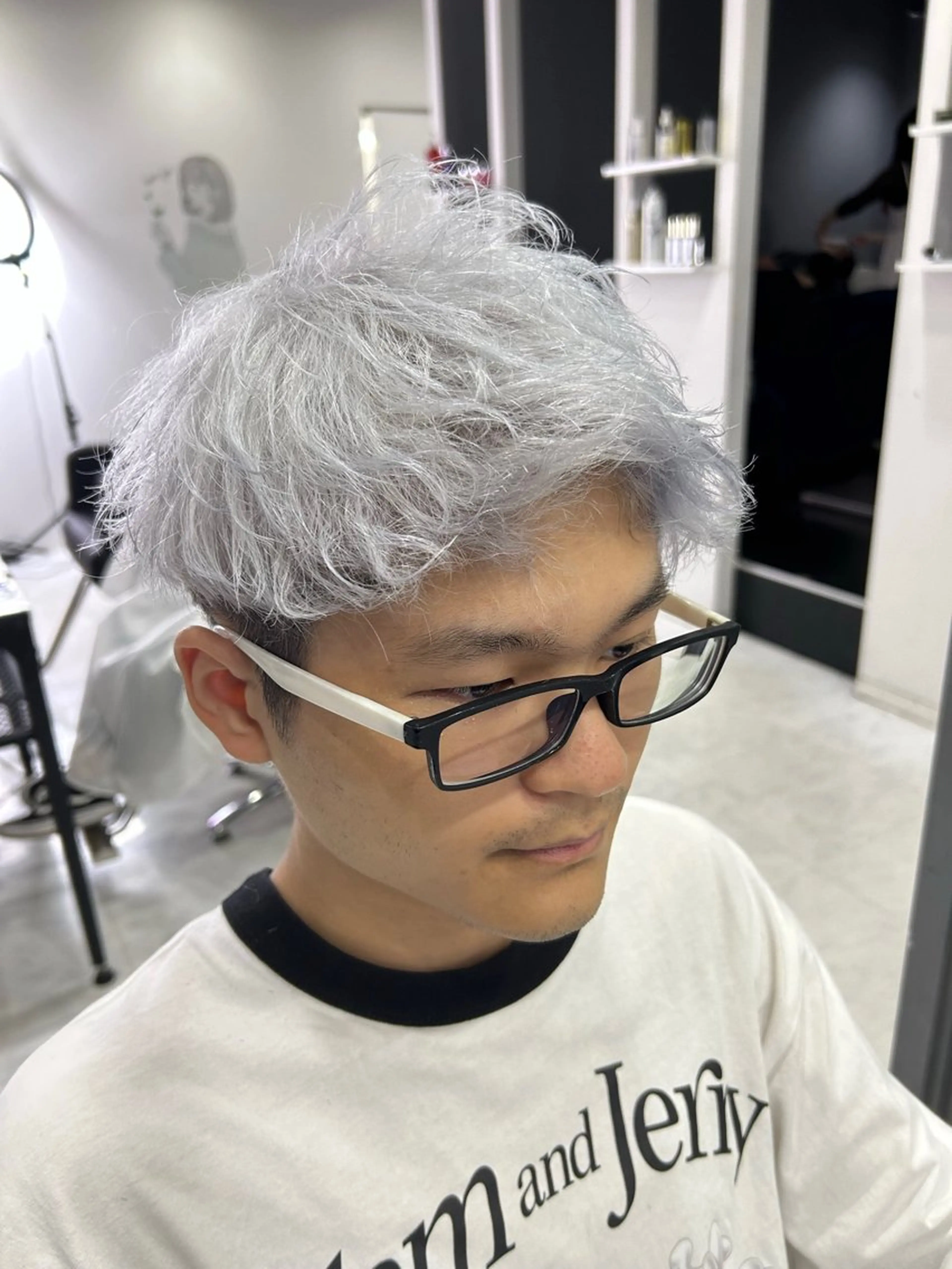 ショート カラー パーマ ヘアアレンジ メンズ カット ヘアカラー トリートメント 🔥メンズ特化渡辺 🔥ブリーチカラーのヘアスタイル