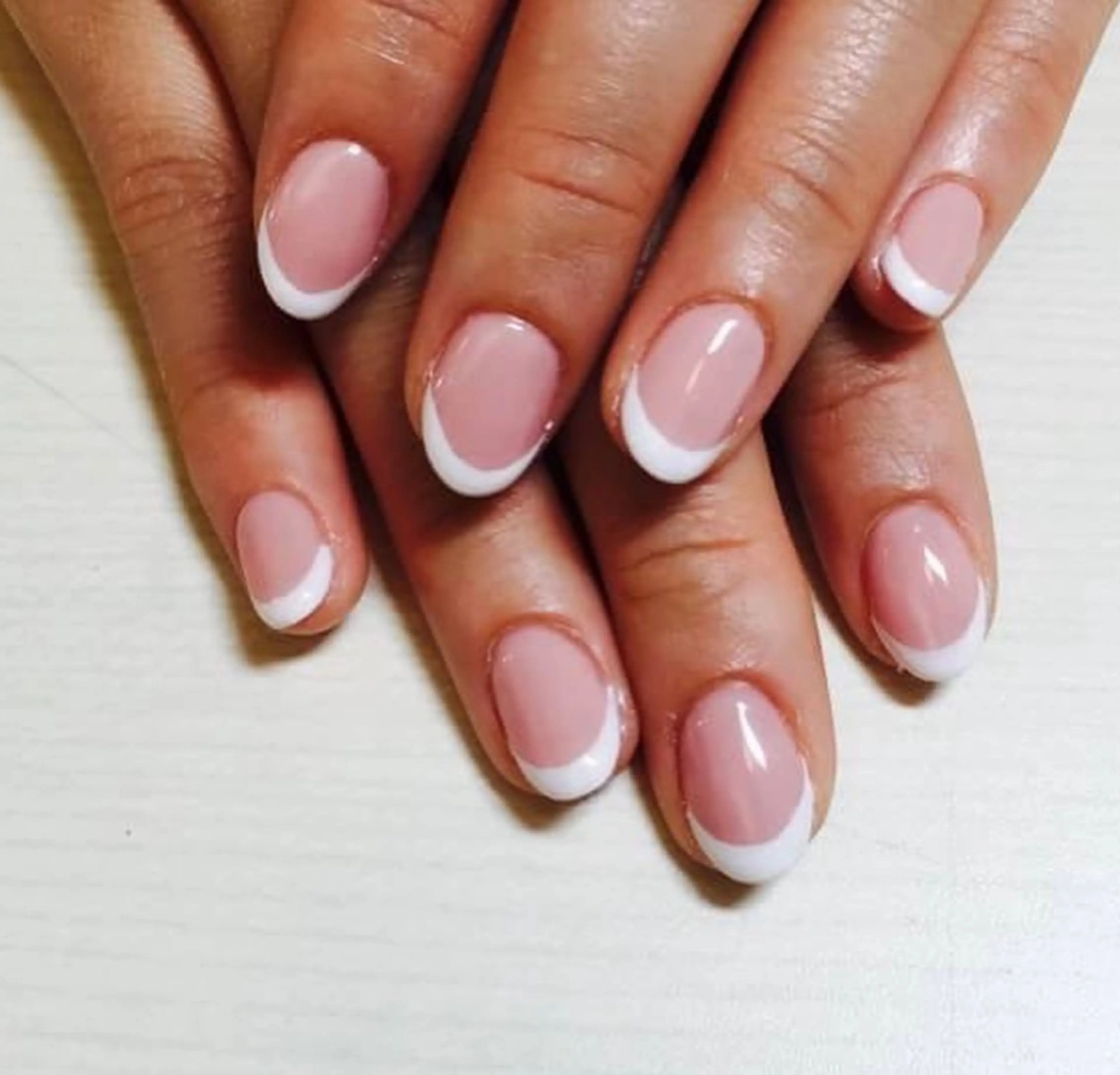 ネイル フレンチネイル ワンカラーネイル プライベートサロン Featherのネイルデザイン