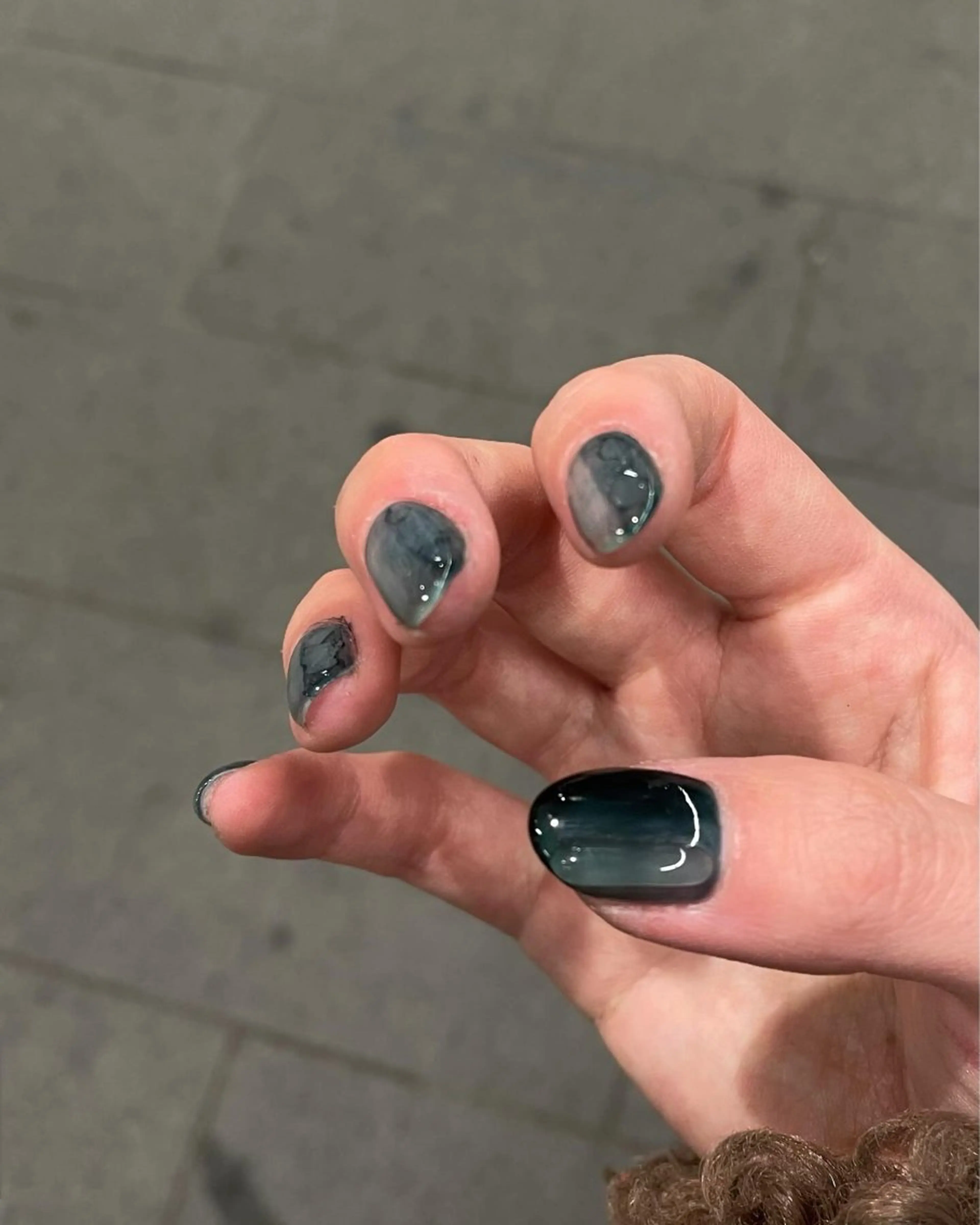 ネイル ニュアンスネイル ハンドネイル F room 表参道のネイルデザイン