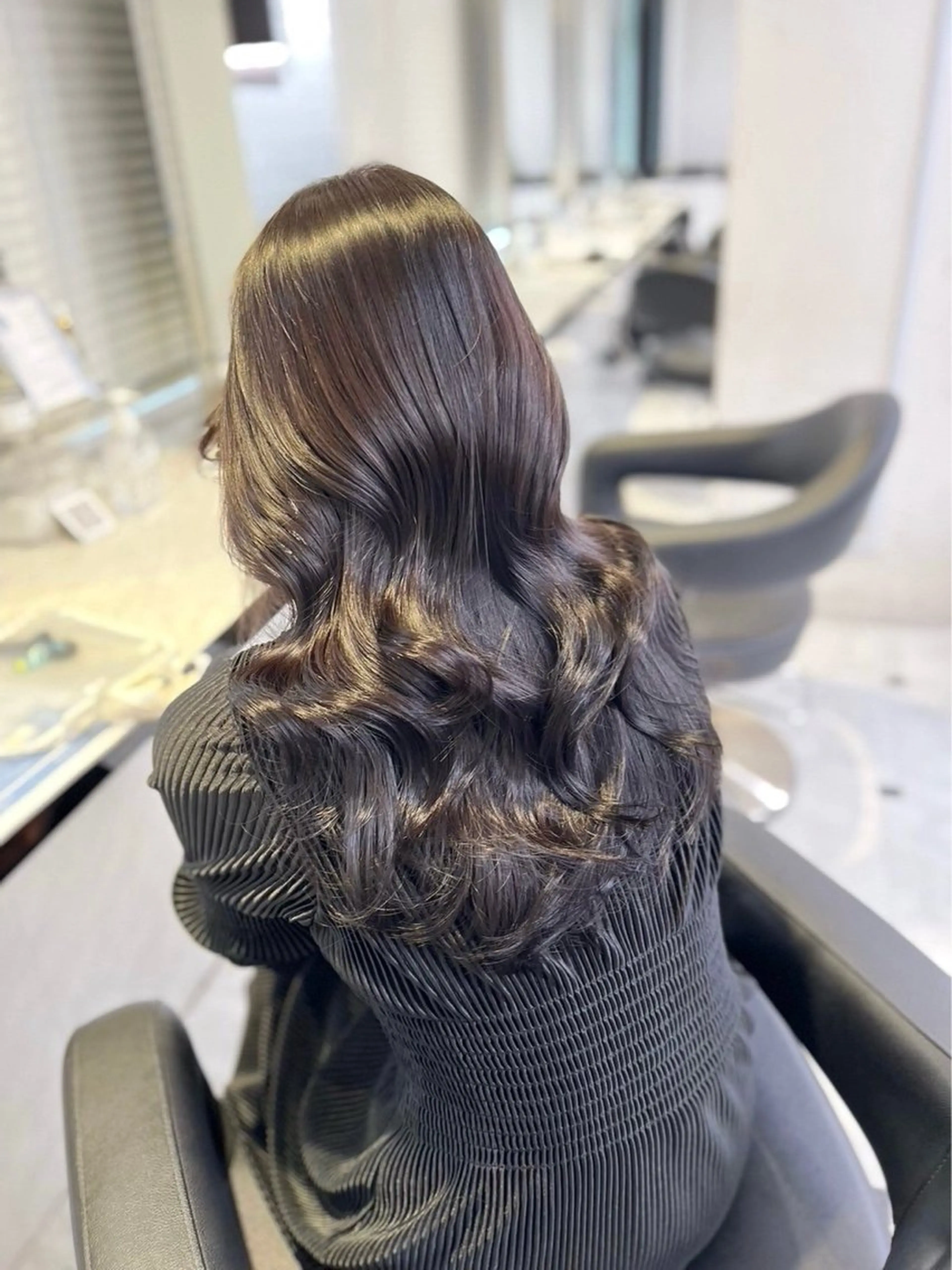 ロング カラー ブラウンカラー モカブラウン 髪質改善 トリートメント 💓ブリーチ特化 透明感💓あい💓のヘアスタイル