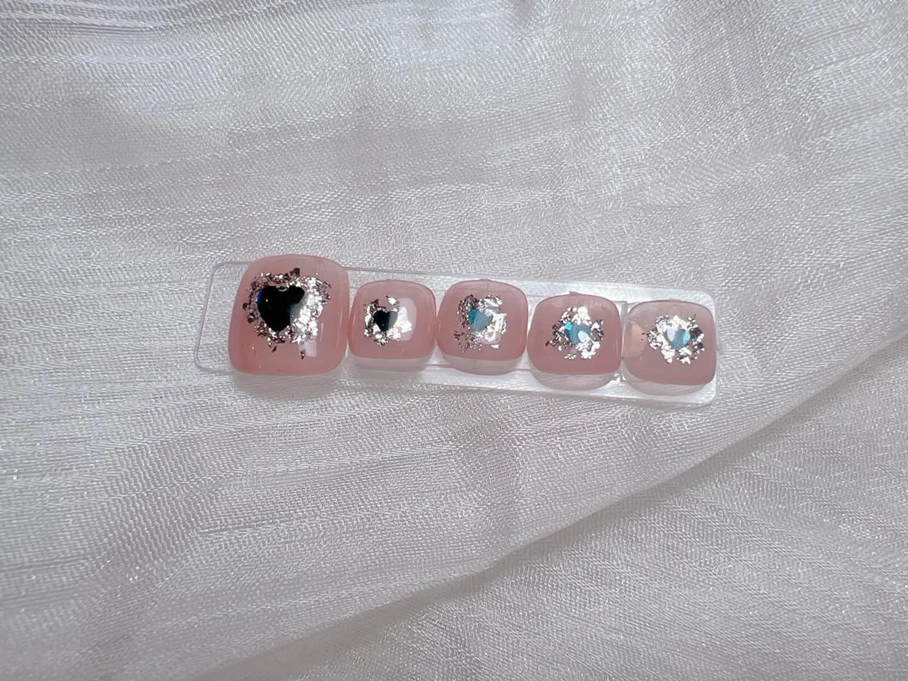 ネイル フットネイル MiKi Nai池袋 長さだし得意のネイルデザイン