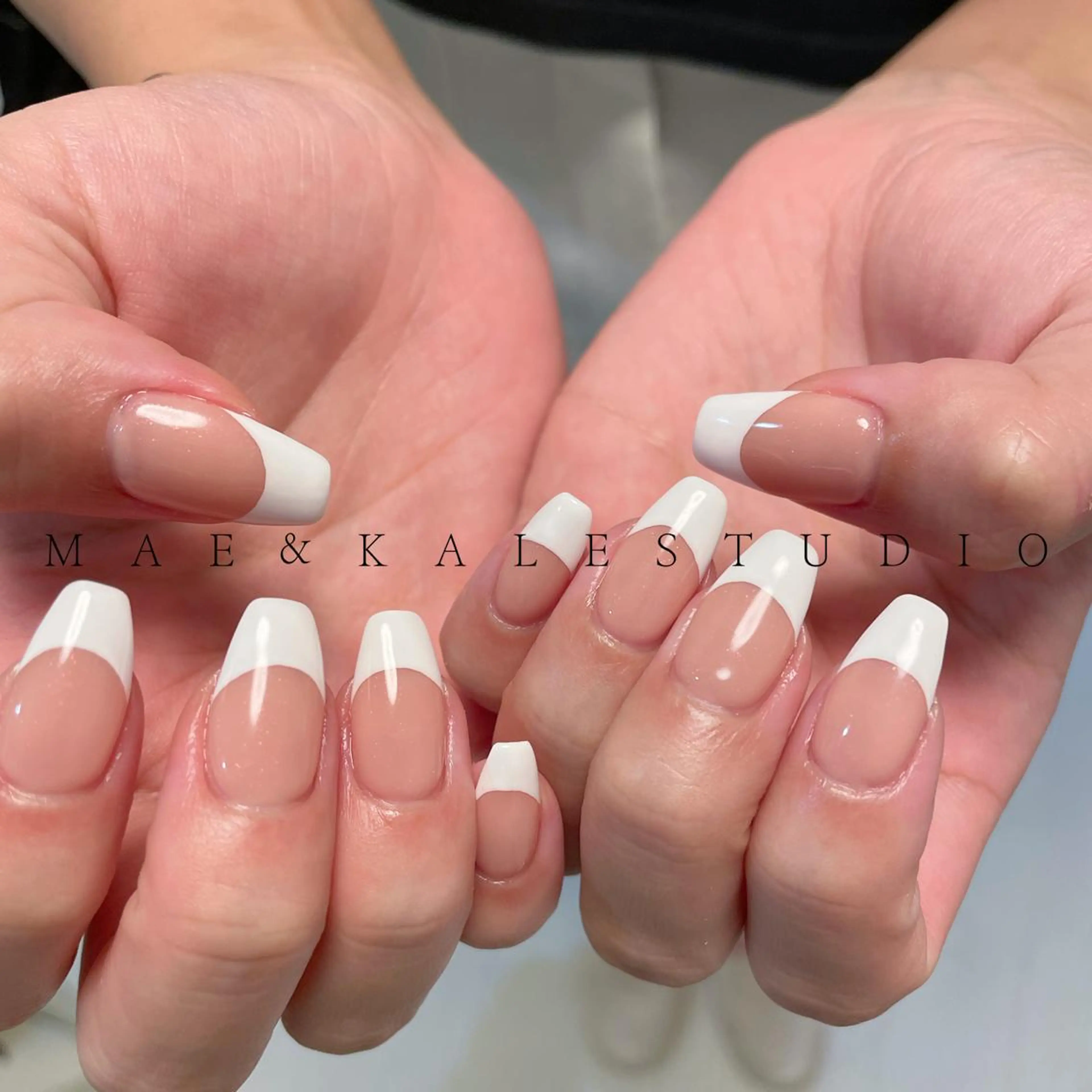 ネイル フレンチネイル MAE&KALE STUDIOのマツエク・マツパデザイン