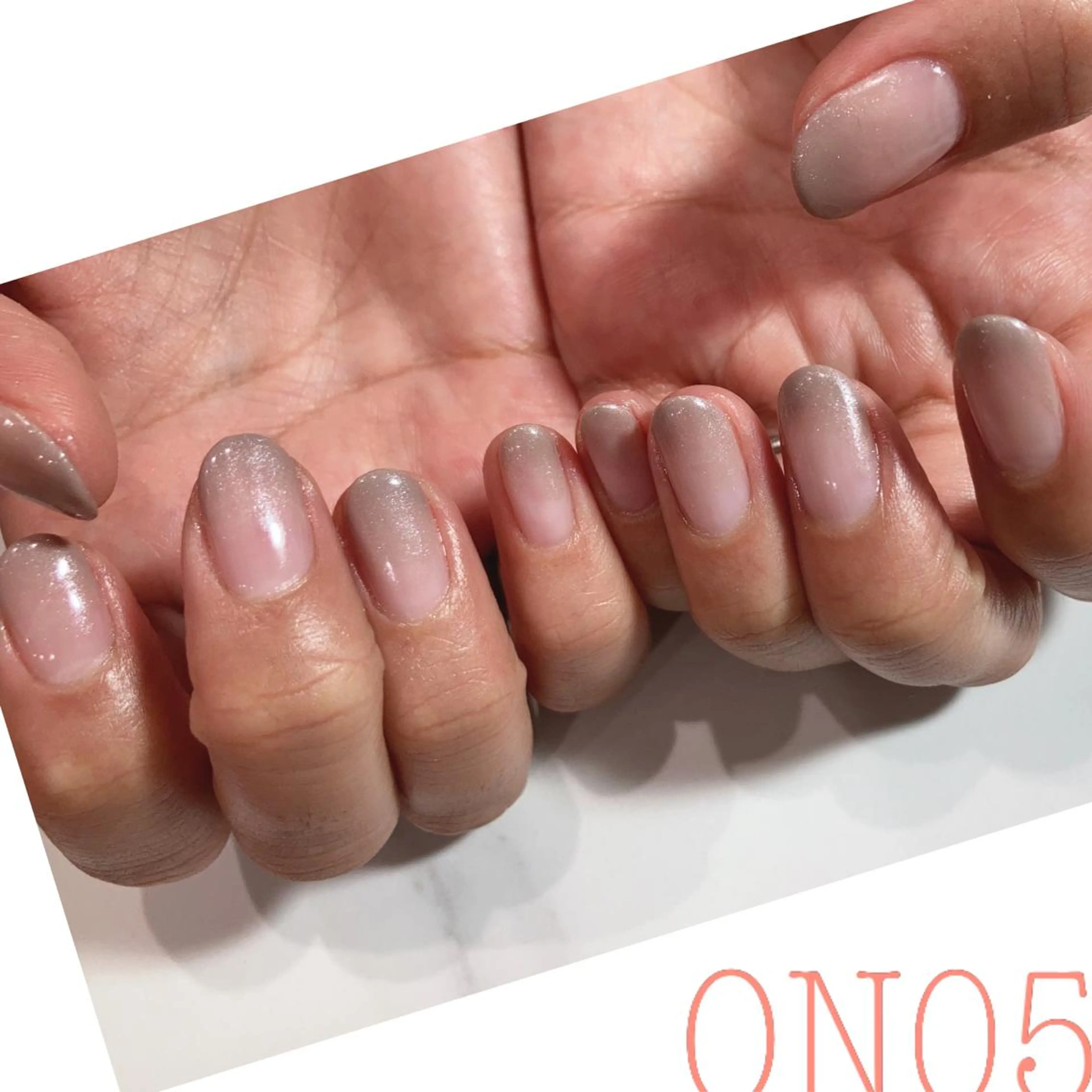 ネイル 園 寛子 （ネイリスト）のネイルデザイン