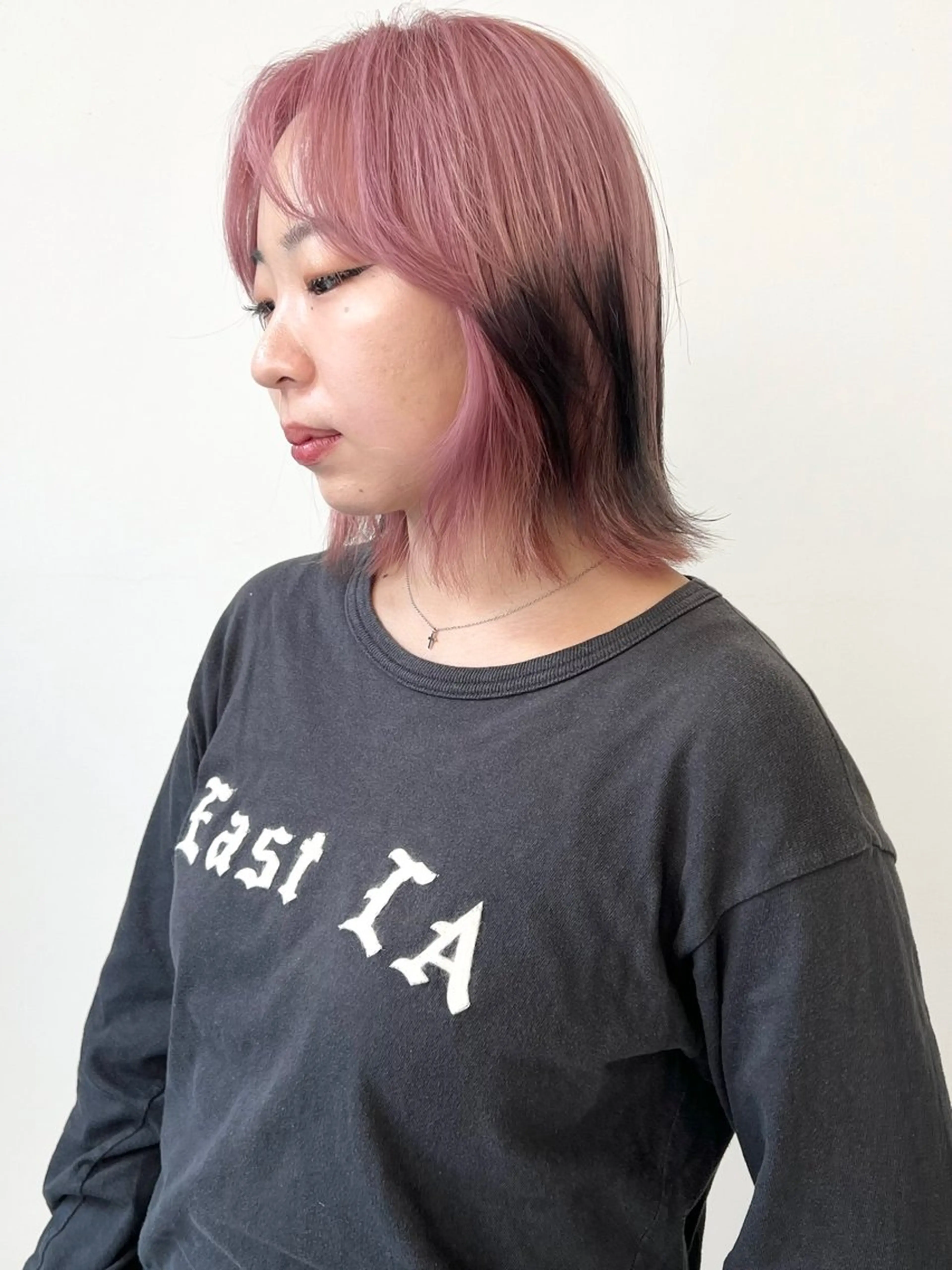 ショート カラー ブリーチ ケアブリーチ デザインカラー ダブルカラー ピンクカラー カット ヘアカラー トリートメント HARU//原宿🤍 リピート率NO.1のヘアスタイル