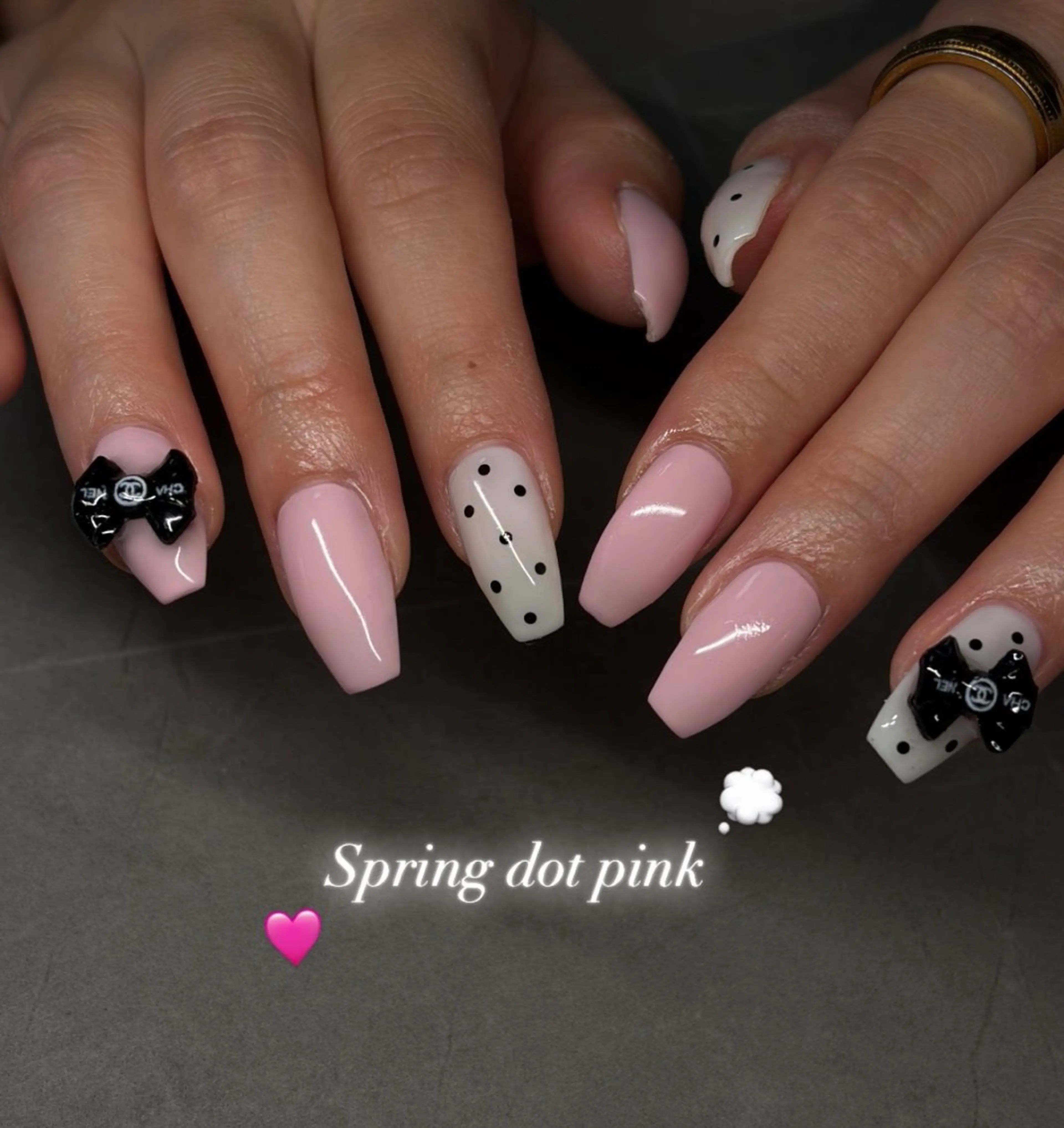 ネイル ハンドネイル salon bell （NOA）♡ྀིのネイルデザイン