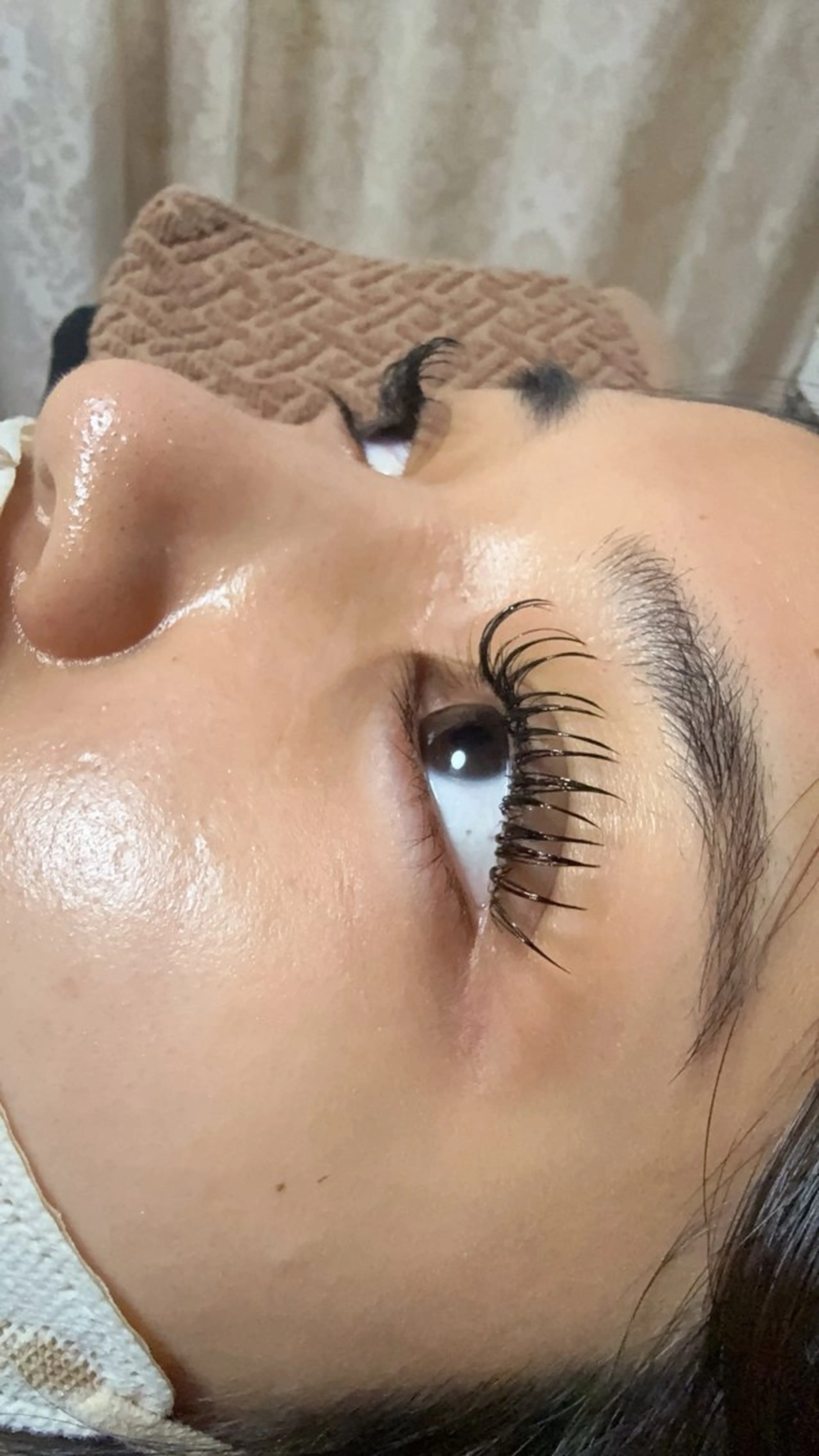 マツエク・マツパ 付け放題 束感まつ毛 フラットラッシュ マツエク churara チュララのマツエク・マツパデザイン