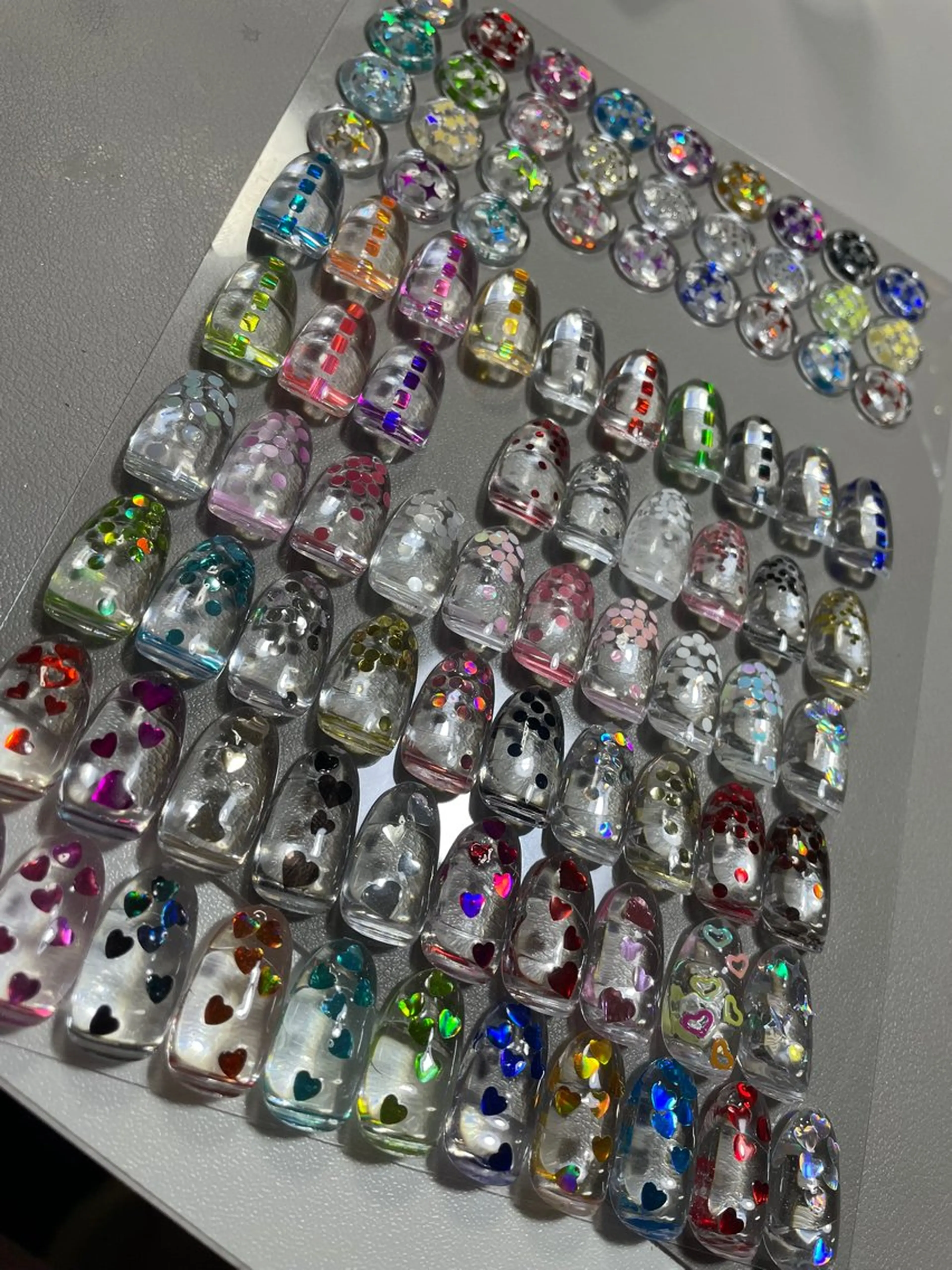 ネイル ハート ホログラムネイル ハンドネイル alma (アルマ)のネイルデザイン