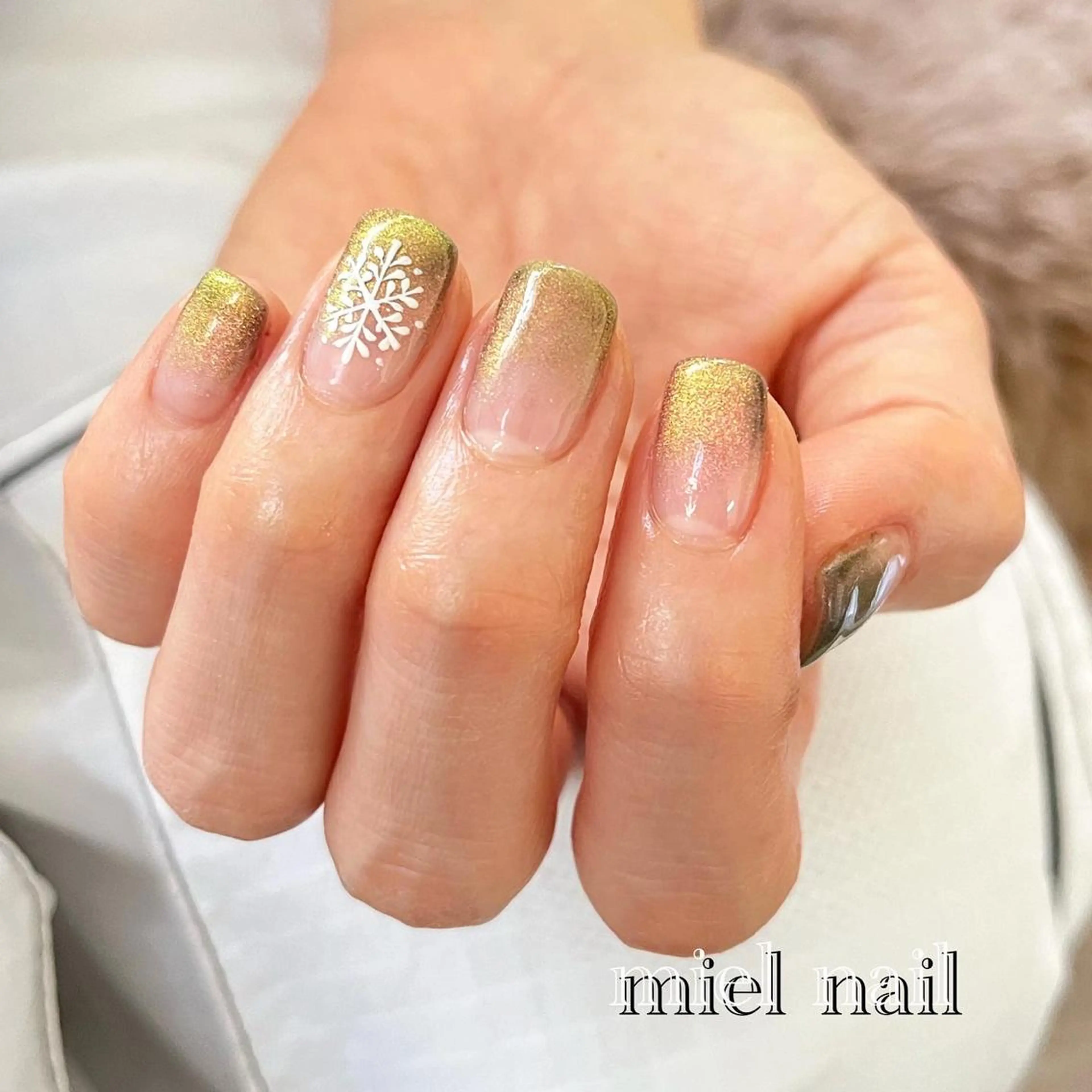 ネイル マグネットネイル 冬ネイル miel nailのネイルデザイン