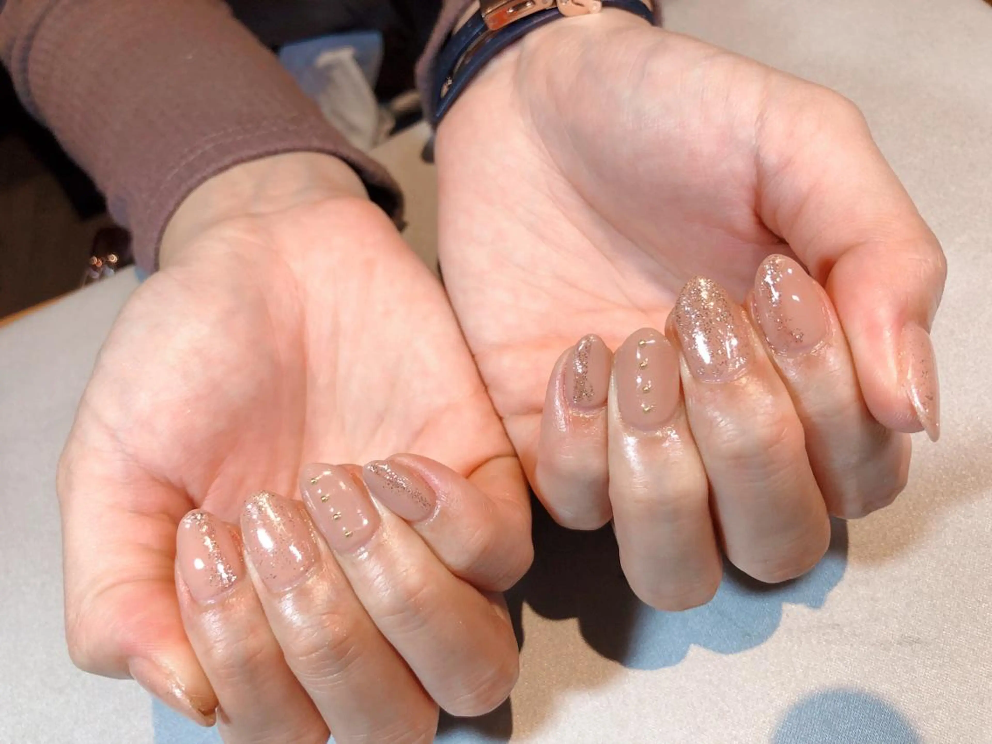 ネイル iiloo aromaworksのネイルデザイン