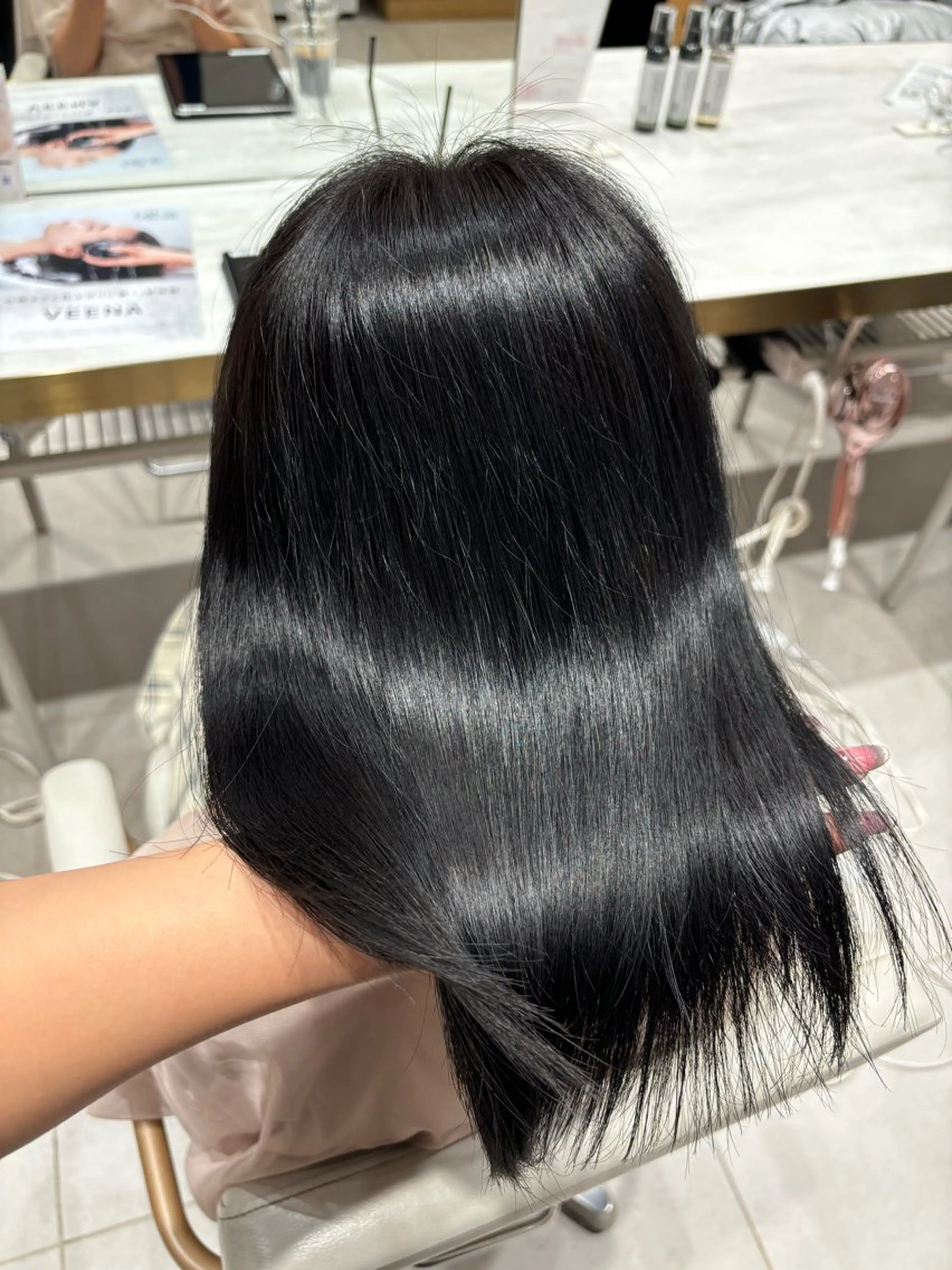 ロング カラー 透明感カラー / レイヤー/ mamiのヘアスタイル