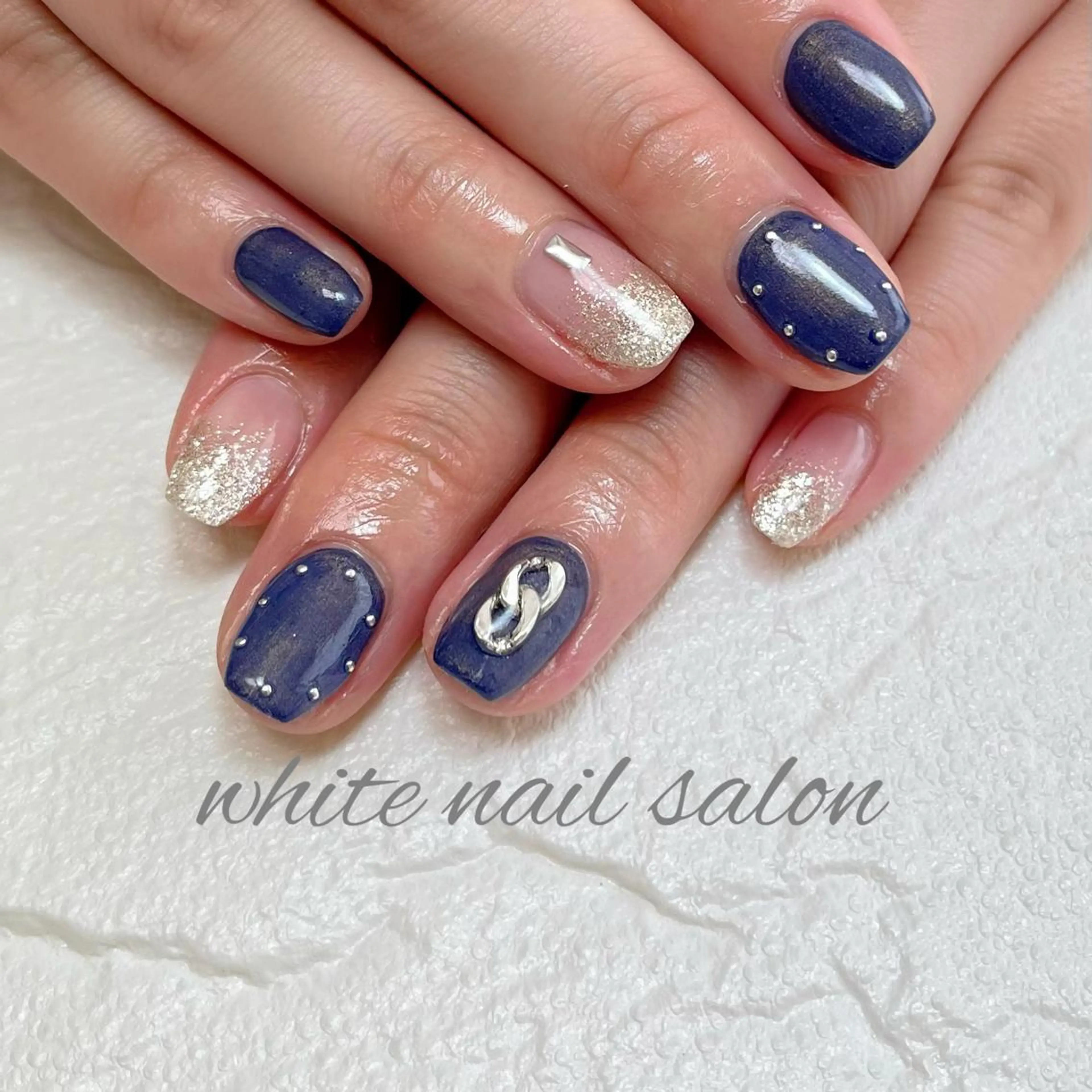 ネイル フットネイル ジェルネイル ハードジェル ラメ(グリッター) 持ち込み ハンドネイル white nail salonのネイルデザイン