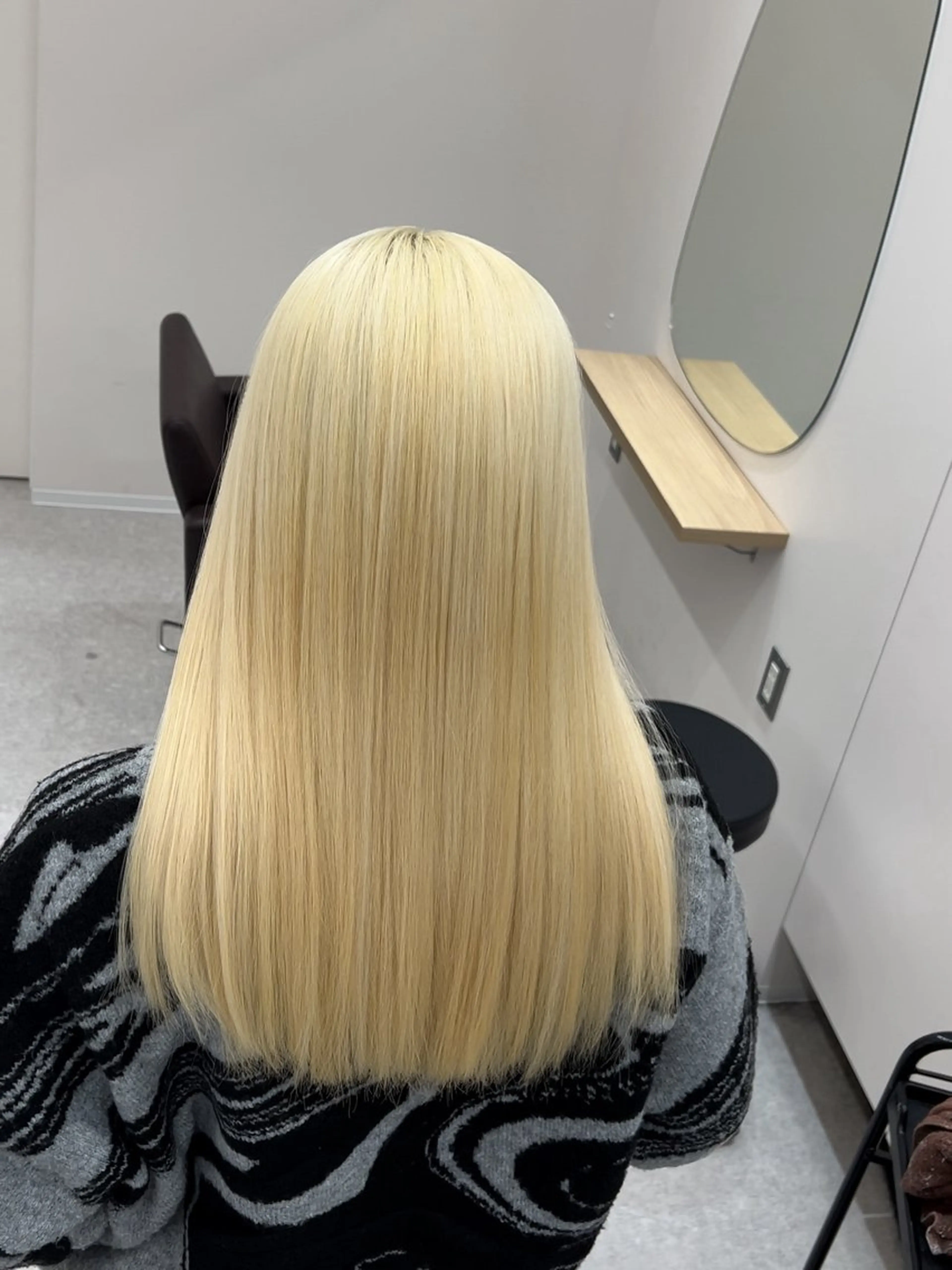 ロング カラー ブリーチ 抜きっぱなしブロンド バレイヤージュ /ハイライト/もときのヘアスタイル