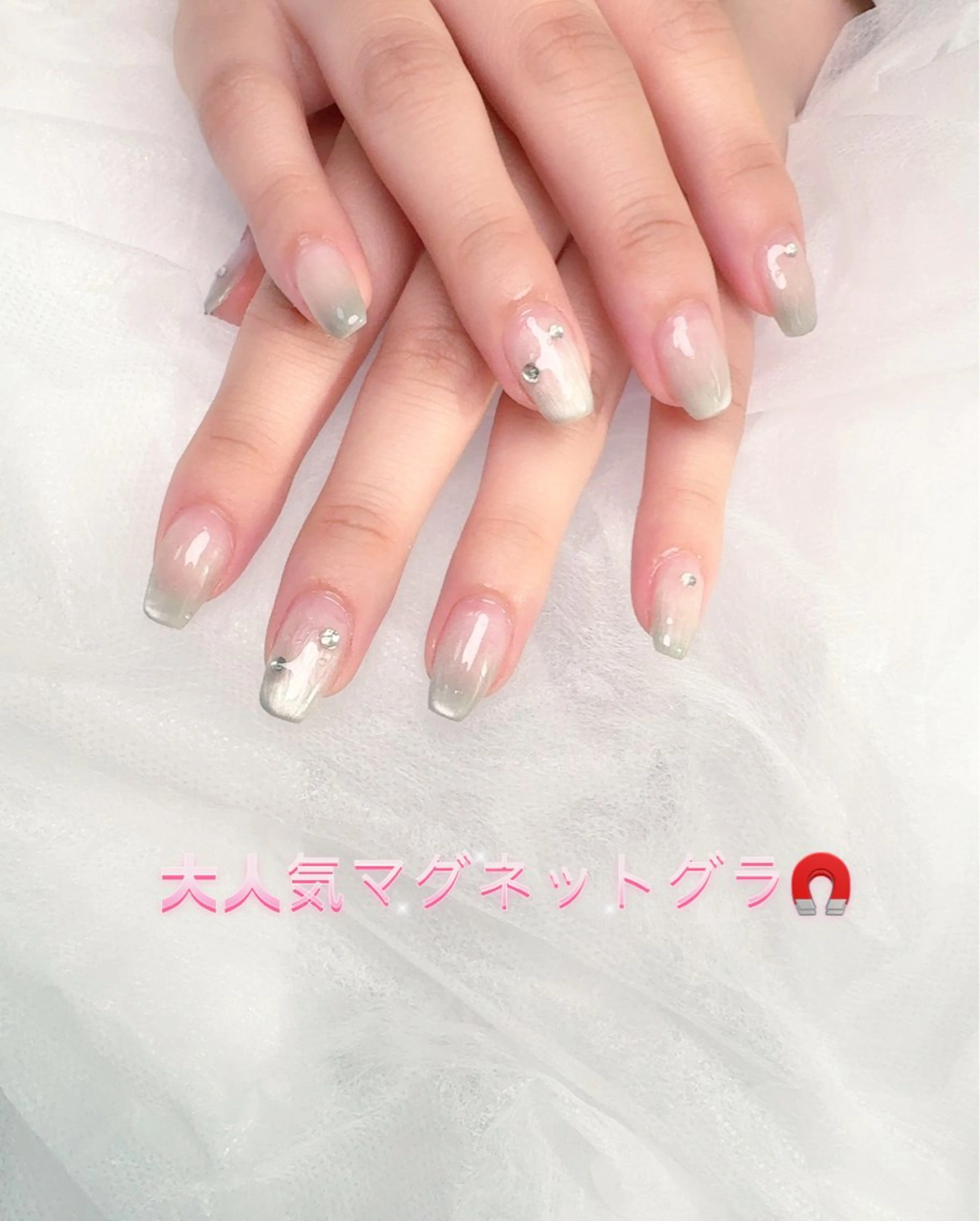 ネイル pink ladyサロン所属・べ にのネイルデザイン