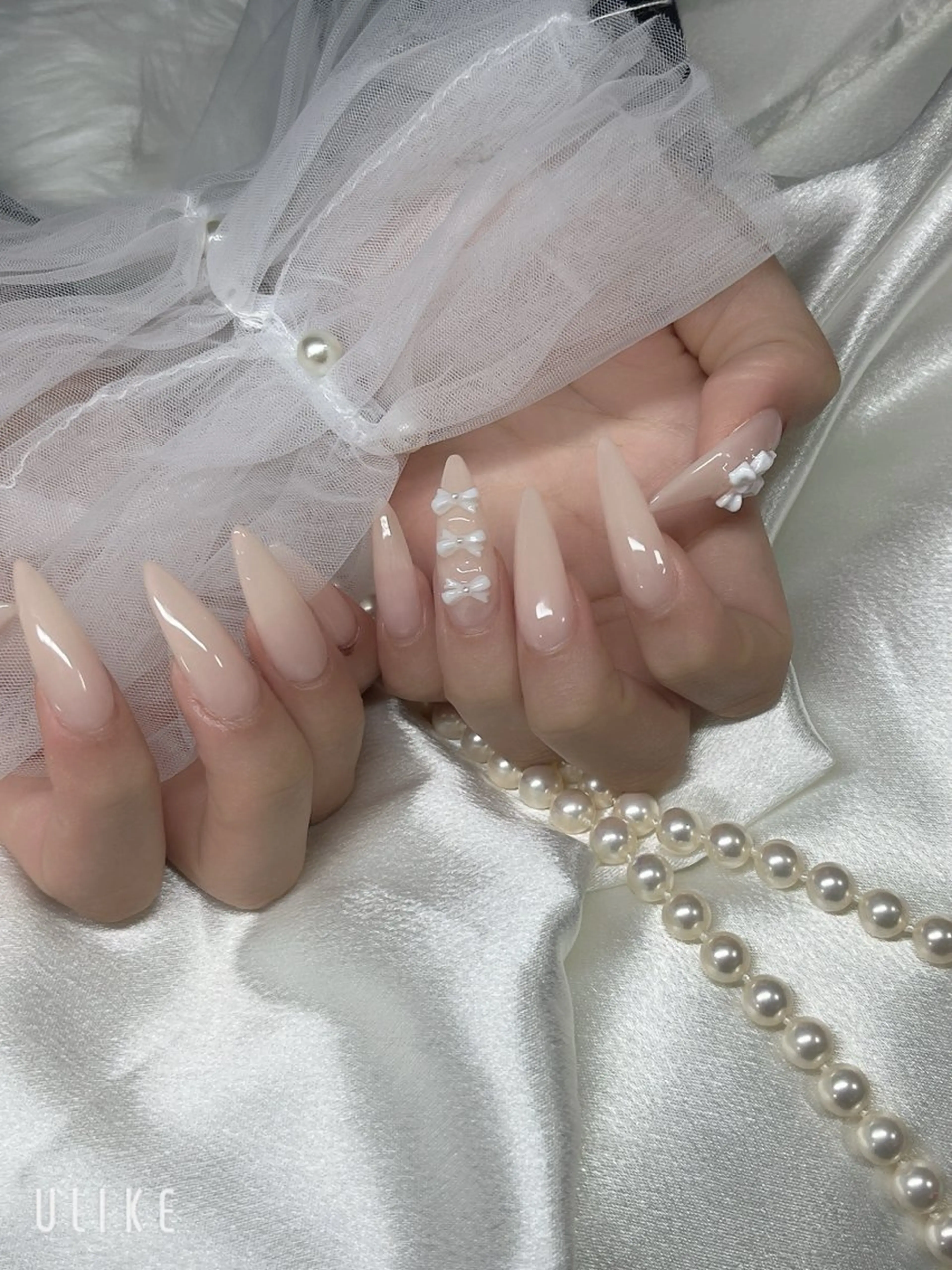 ネイル ハンドネイル YOLO NAILのネイルデザイン
