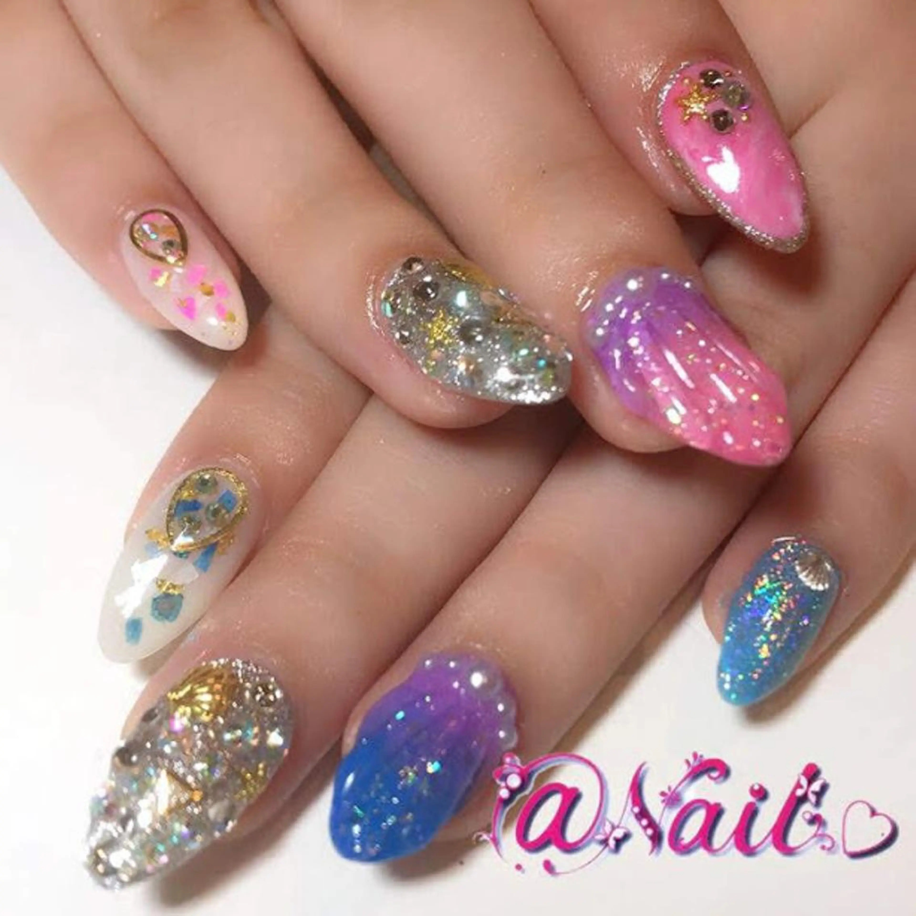 ネイル 小尾 栞のネイルデザイン