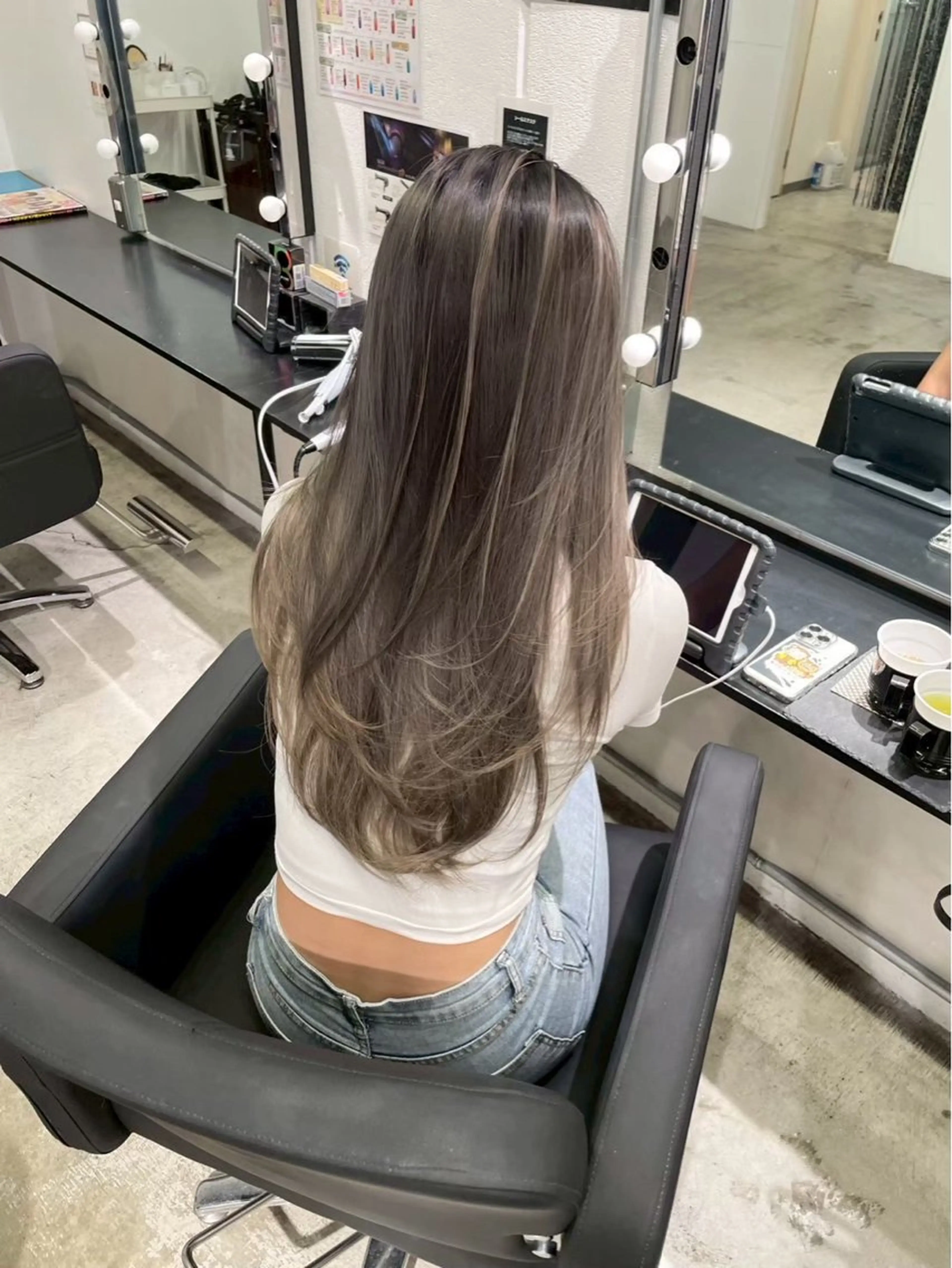 ロング カラー 𝑲𝒊𝒏𝒈 𝑴𝒂𝒚𝒖🌺のヘアスタイル