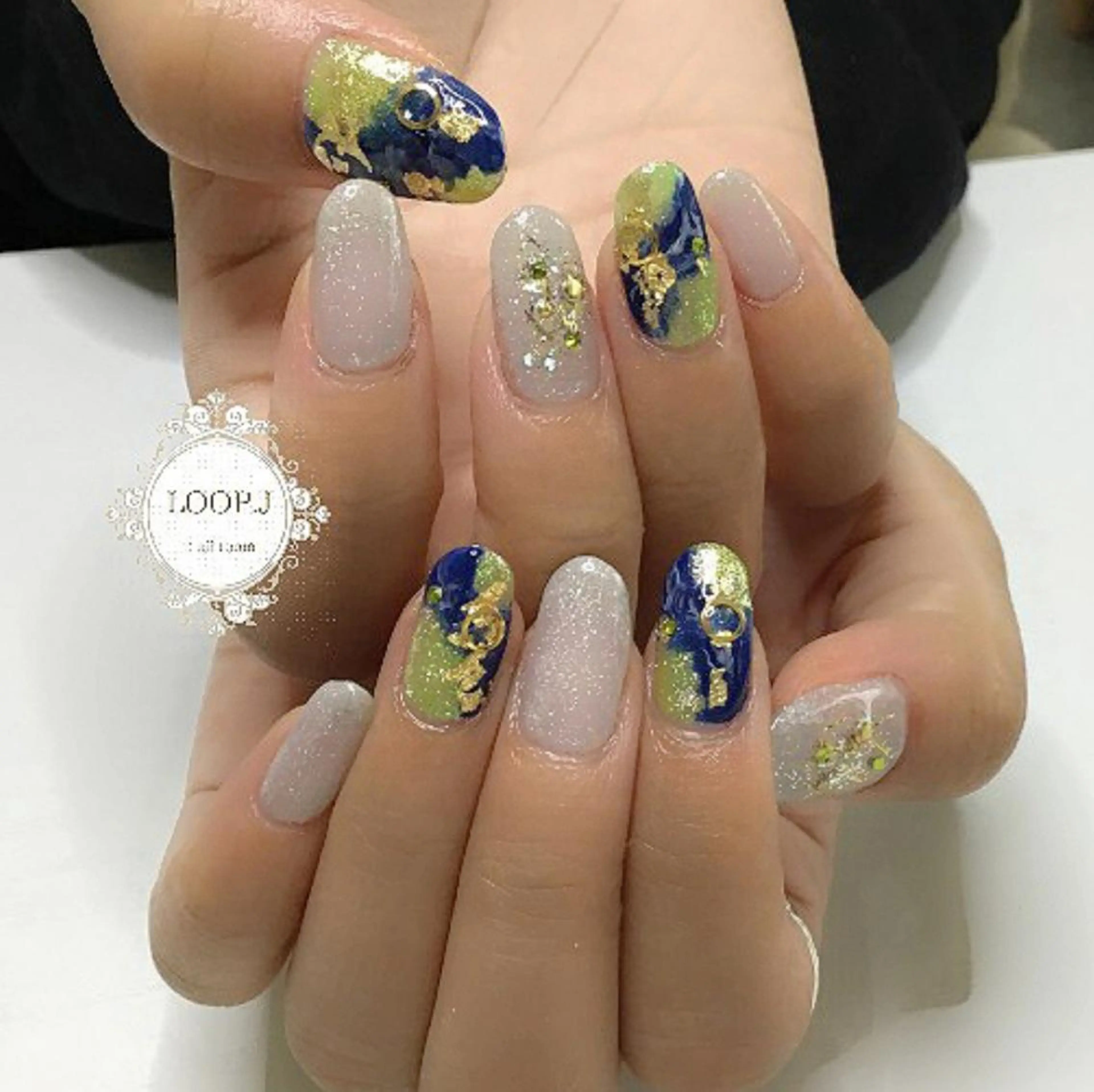 ネイル おおくぼ めぐみのネイルデザイン