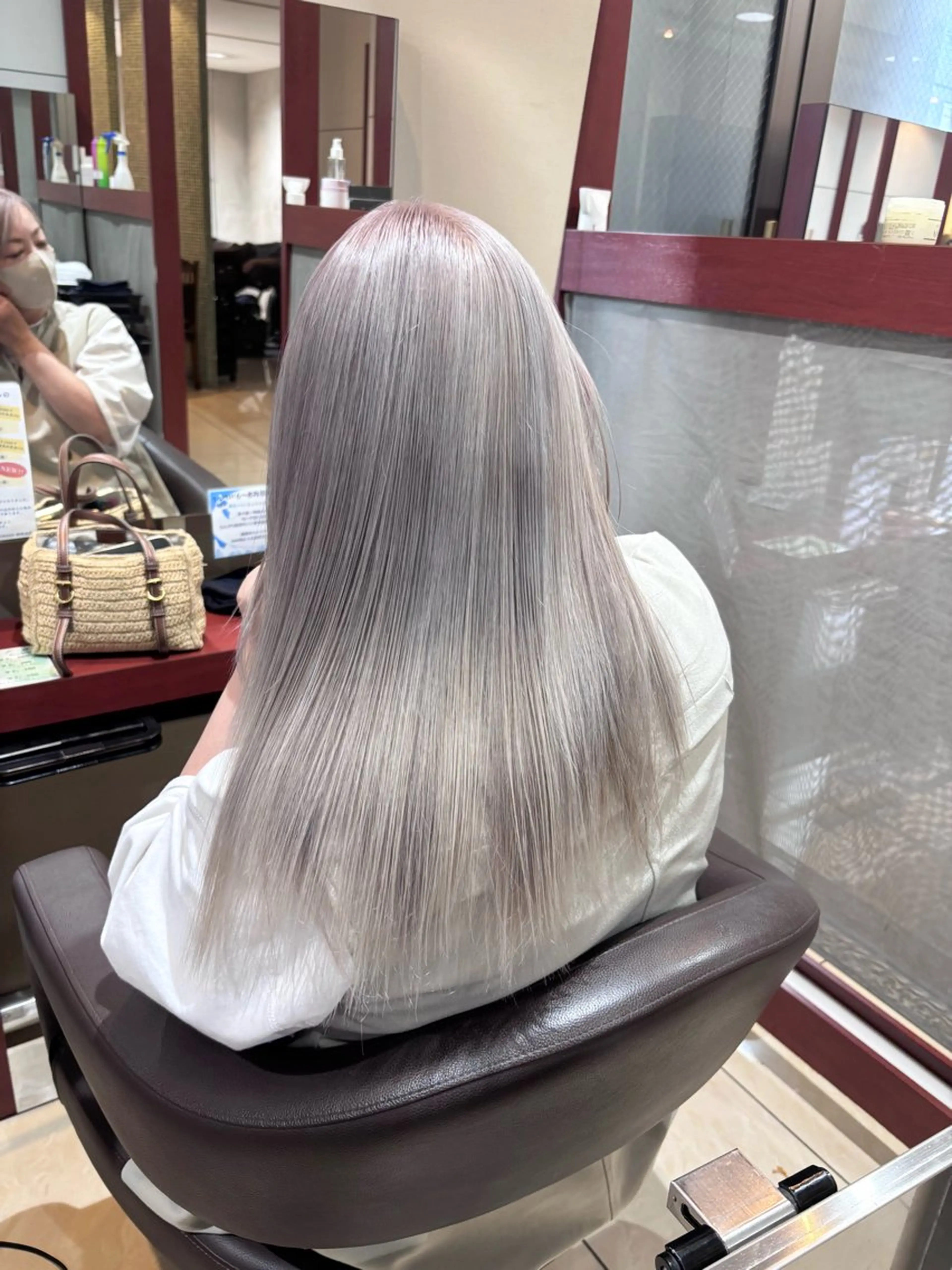 ロング カラー ヘアカラー 坂本 優輝のヘアスタイル