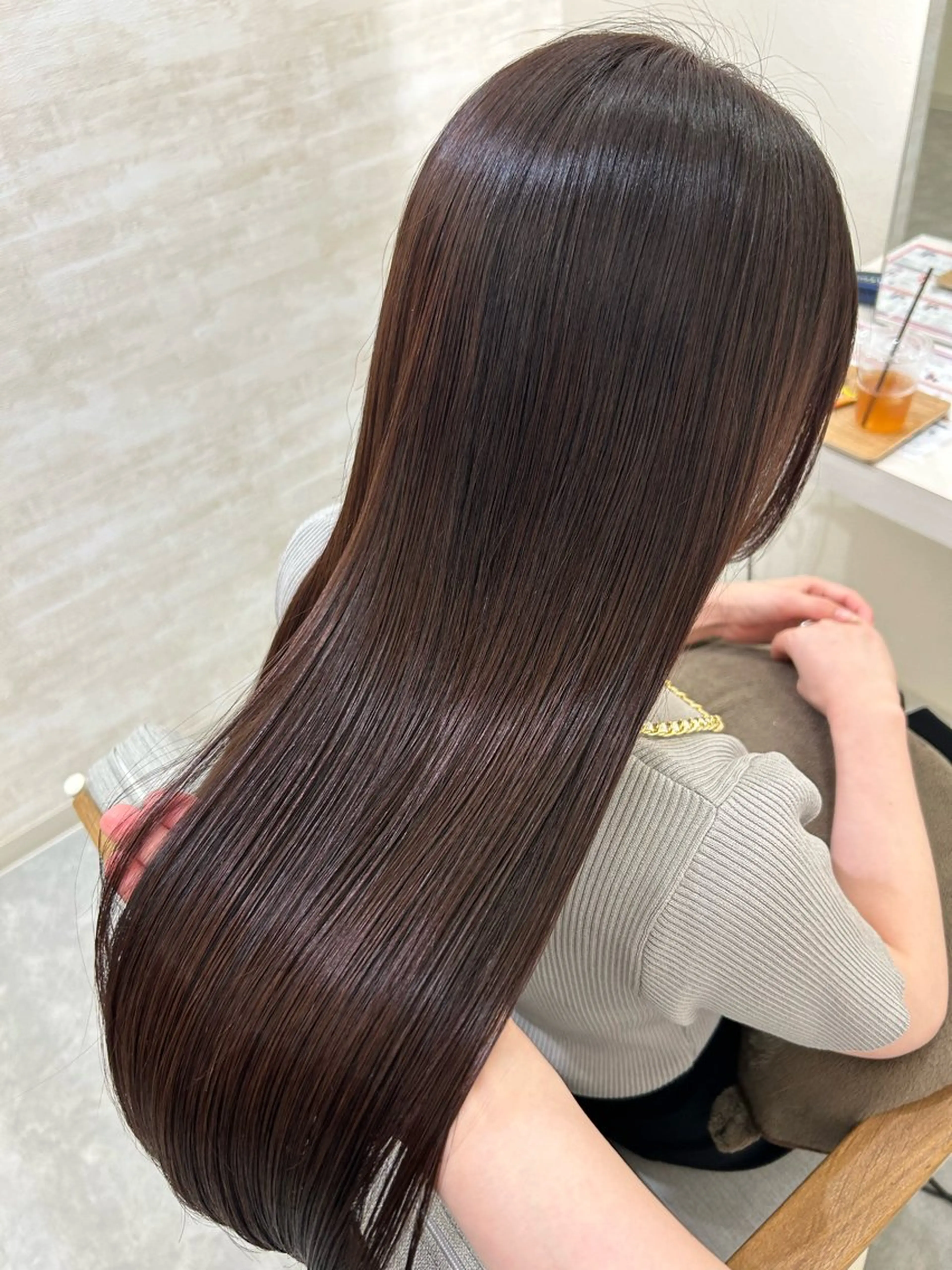 ロング カラー ヘアアレンジ カット ヘアカラー トリートメント 髪質改善&艶感カラー 🪄岡井美結のヘアスタイル