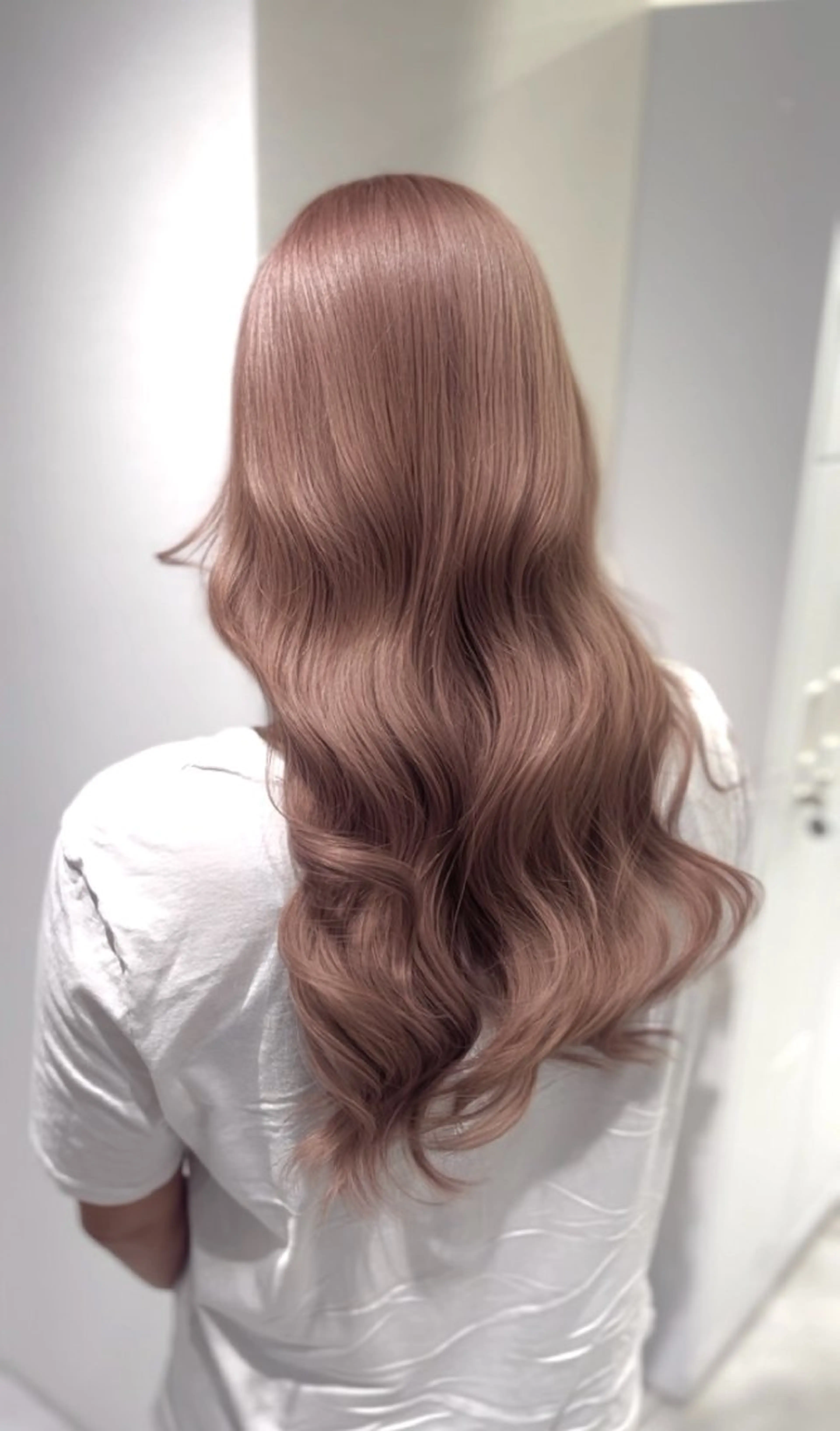 [脱色Level★★☆]ケアブリーチ+透明感カラー+2STEPオージュアトリートメント¥13200の写真