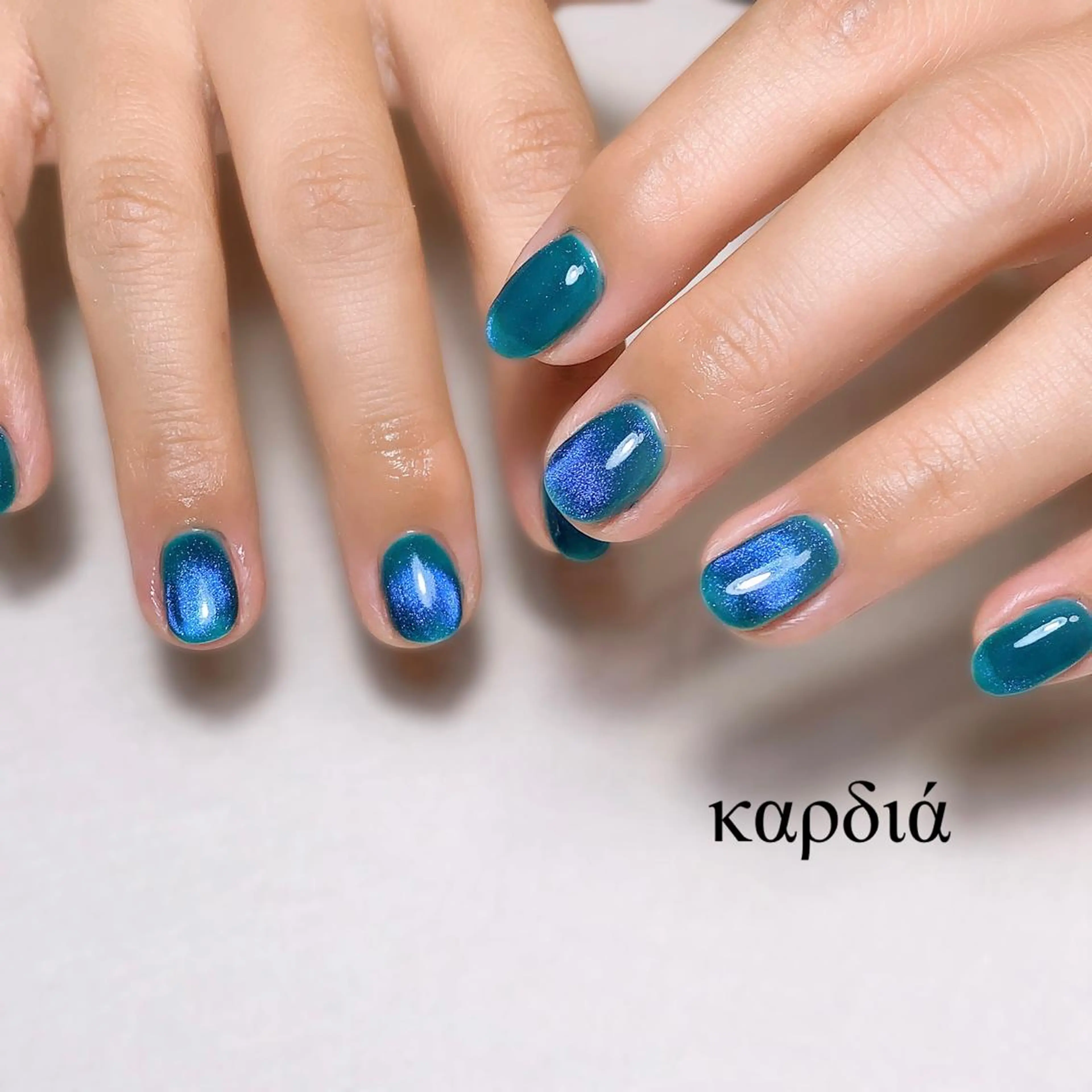 ネイル マグネットネイル ハンドネイル καρδιά -ｶﾙﾃﾞｨｱ-のネイルデザイン