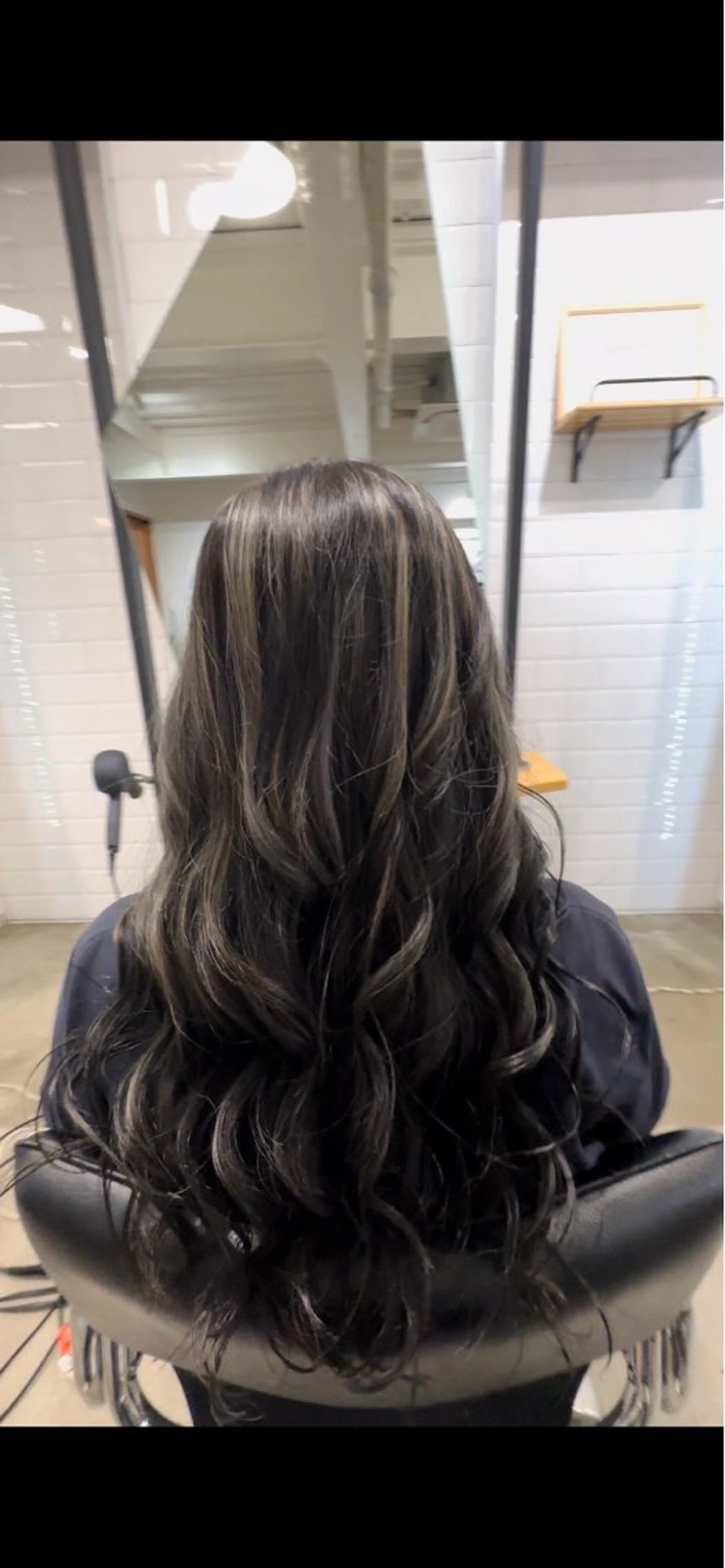 ロング カラー KOU×北谷× BY MY SIDEのヘアスタイル