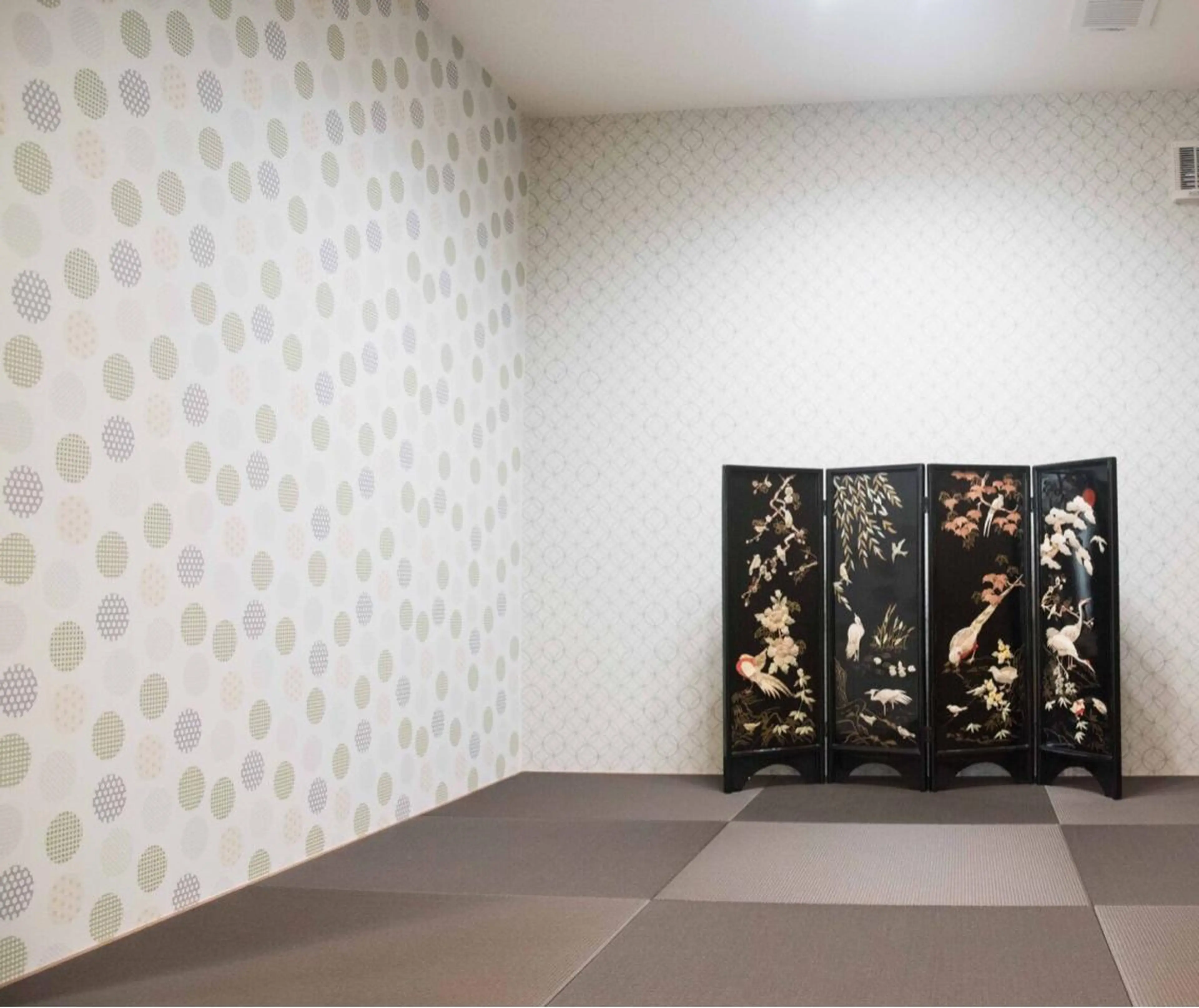 野咲き 美容室のマツエク・マツパデザイン