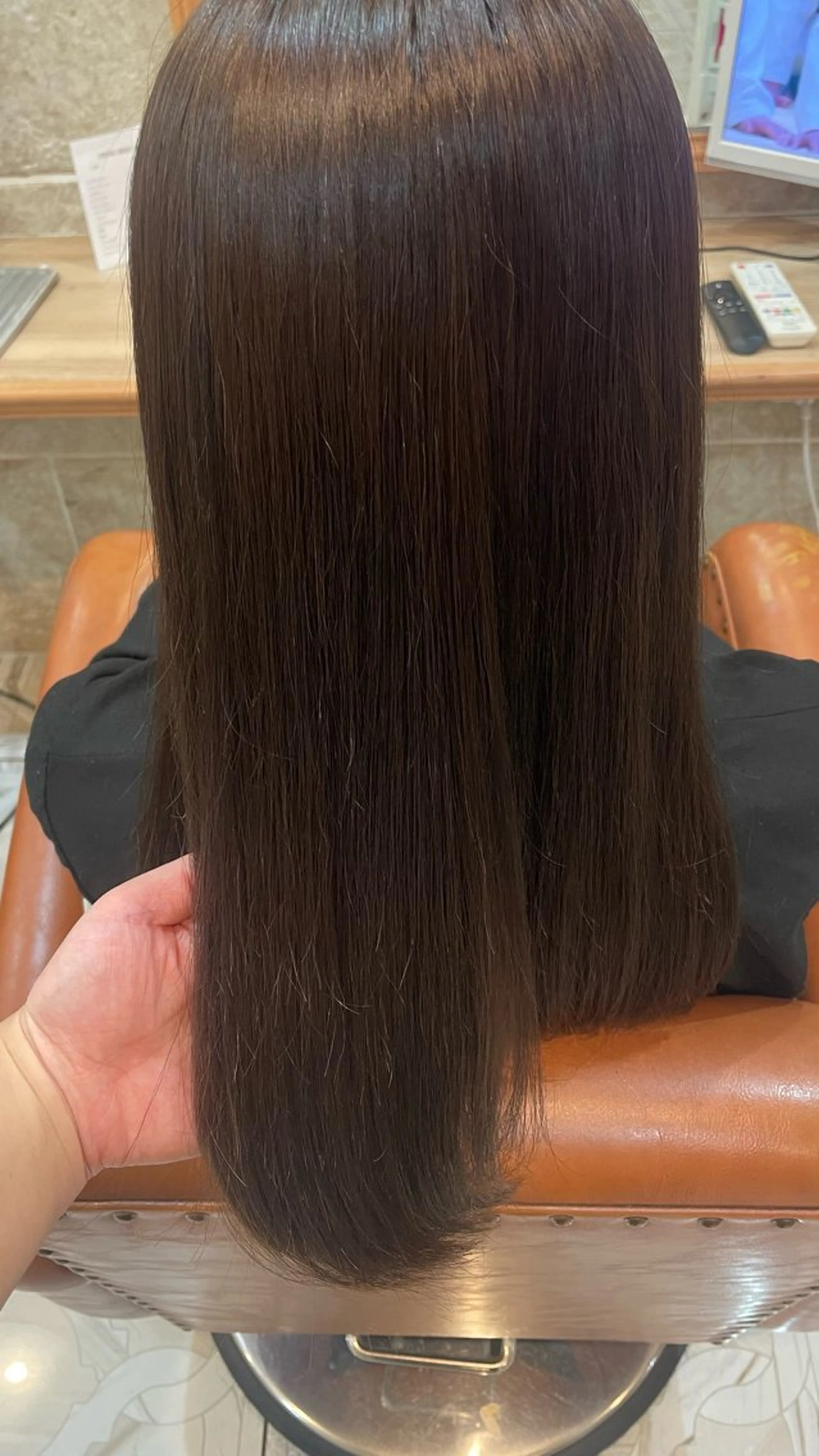 ロング カラー 松田 唯叶のヘアスタイル