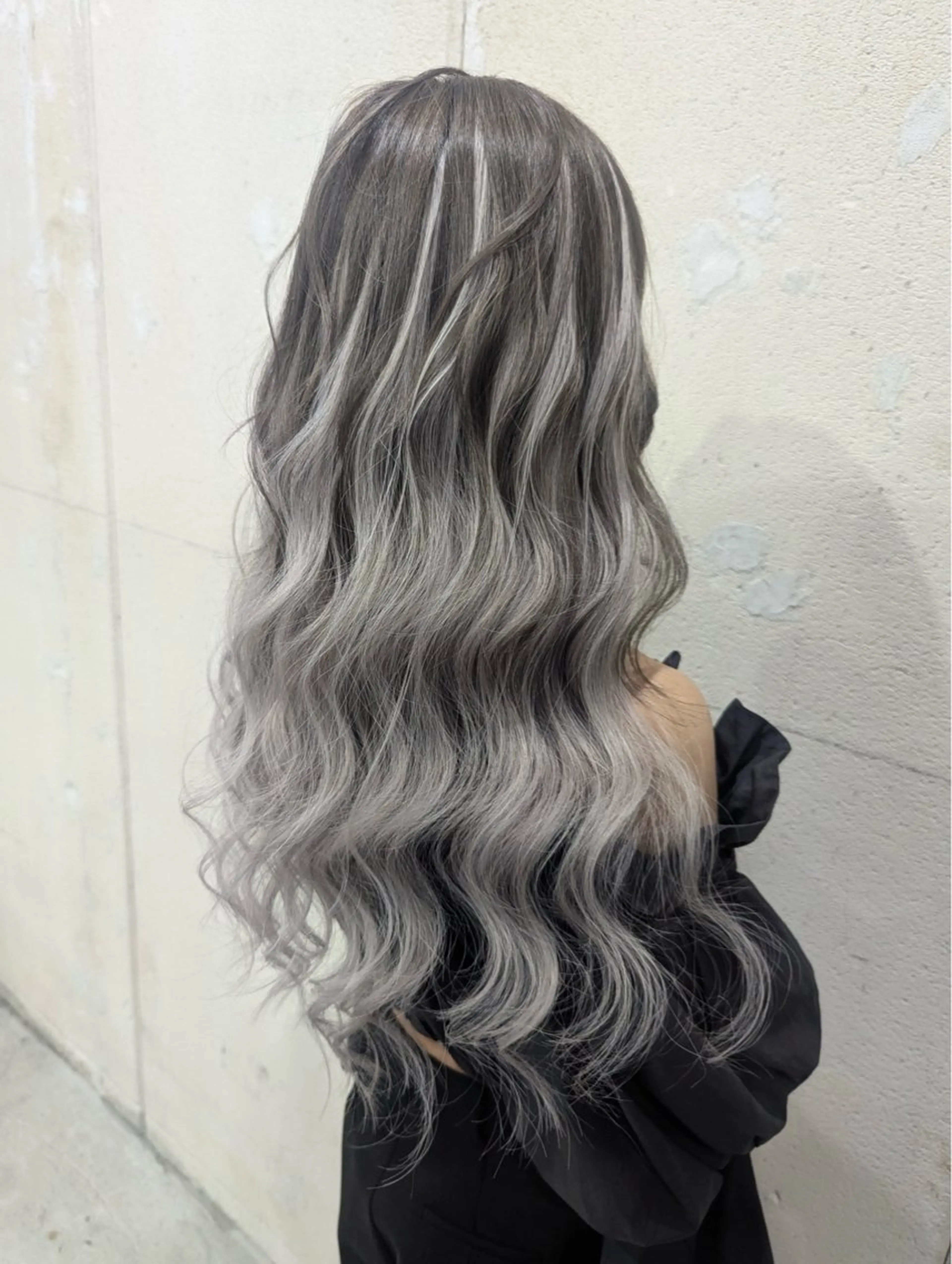 ロング EDeN Yurinaのヘアスタイル