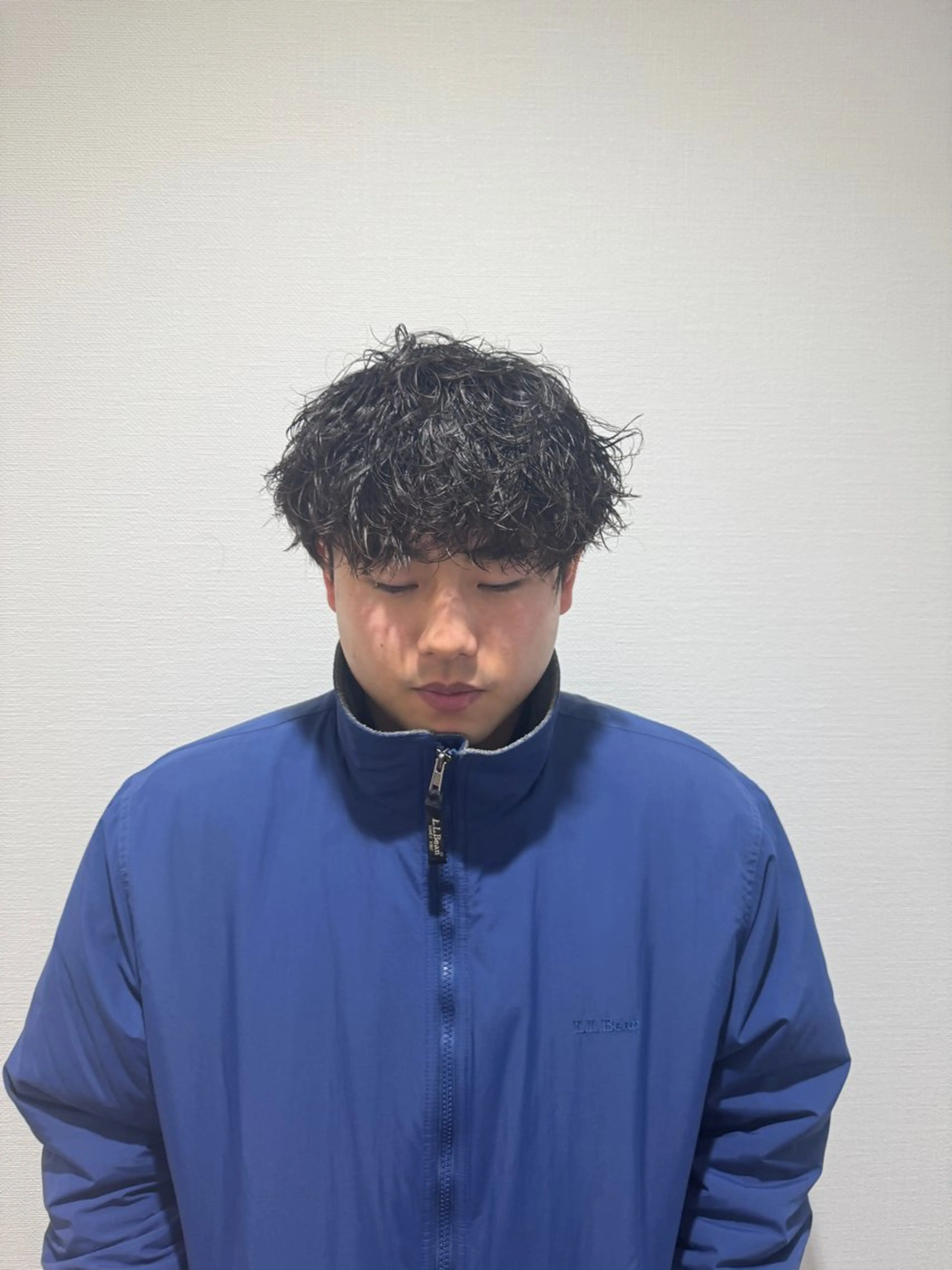 ショート パーマ メンズ メンズパーマ メンズ特化/ センターパート/八谷のヘアスタイル