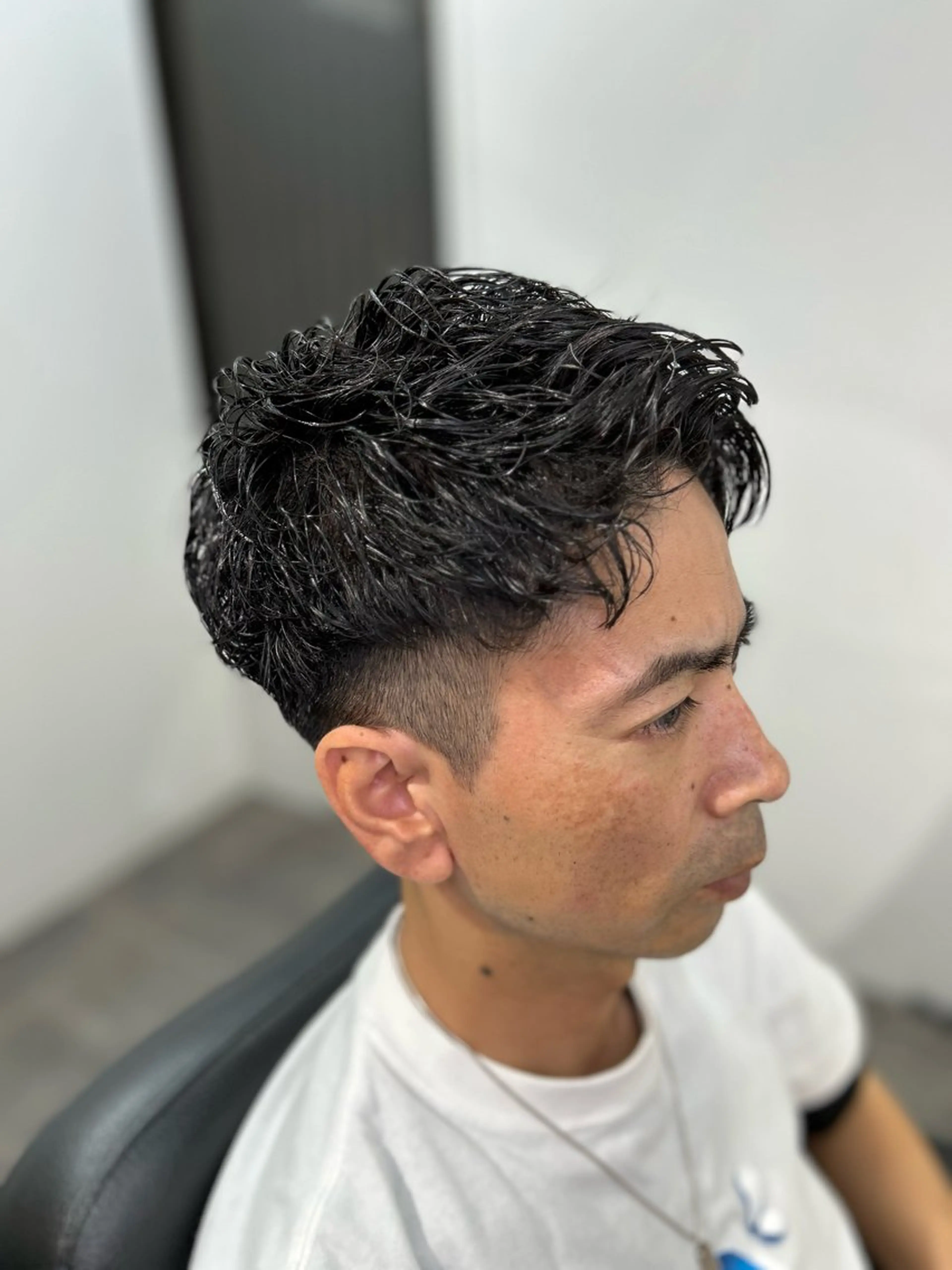 ショート パーマ メンズ メンズパーマ カット ヘッドスパ CHELSEA  梅田所属・OKADA/メンズ /カット/眉/縮毛のヘアスタイル