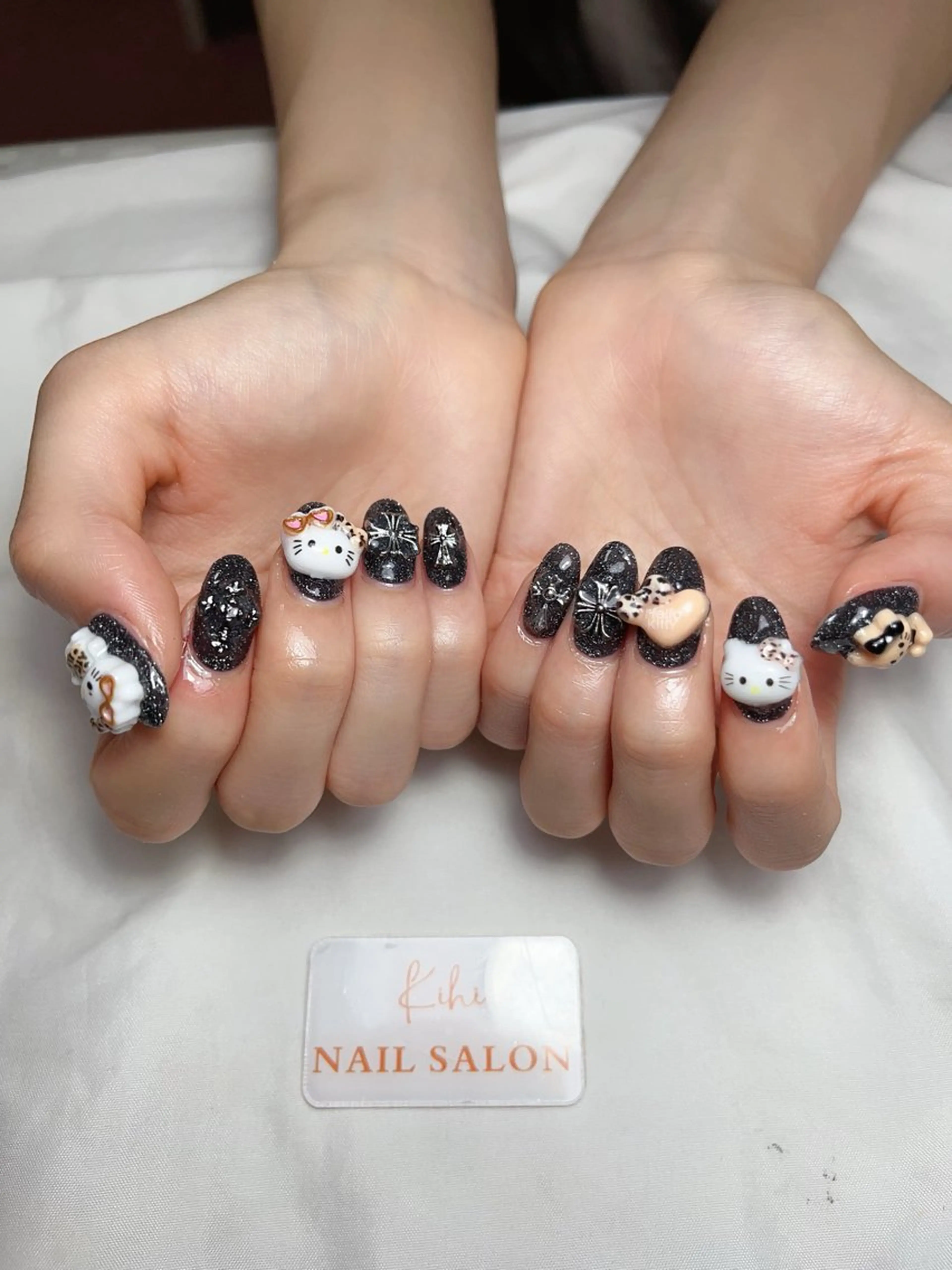 ネイル アートネイル フレンチネイル ジェルネイル グラデーション 韓国ネイル ハンドネイル ハンドケア さくら💮💮 【オフ無料】のネイルデザイン