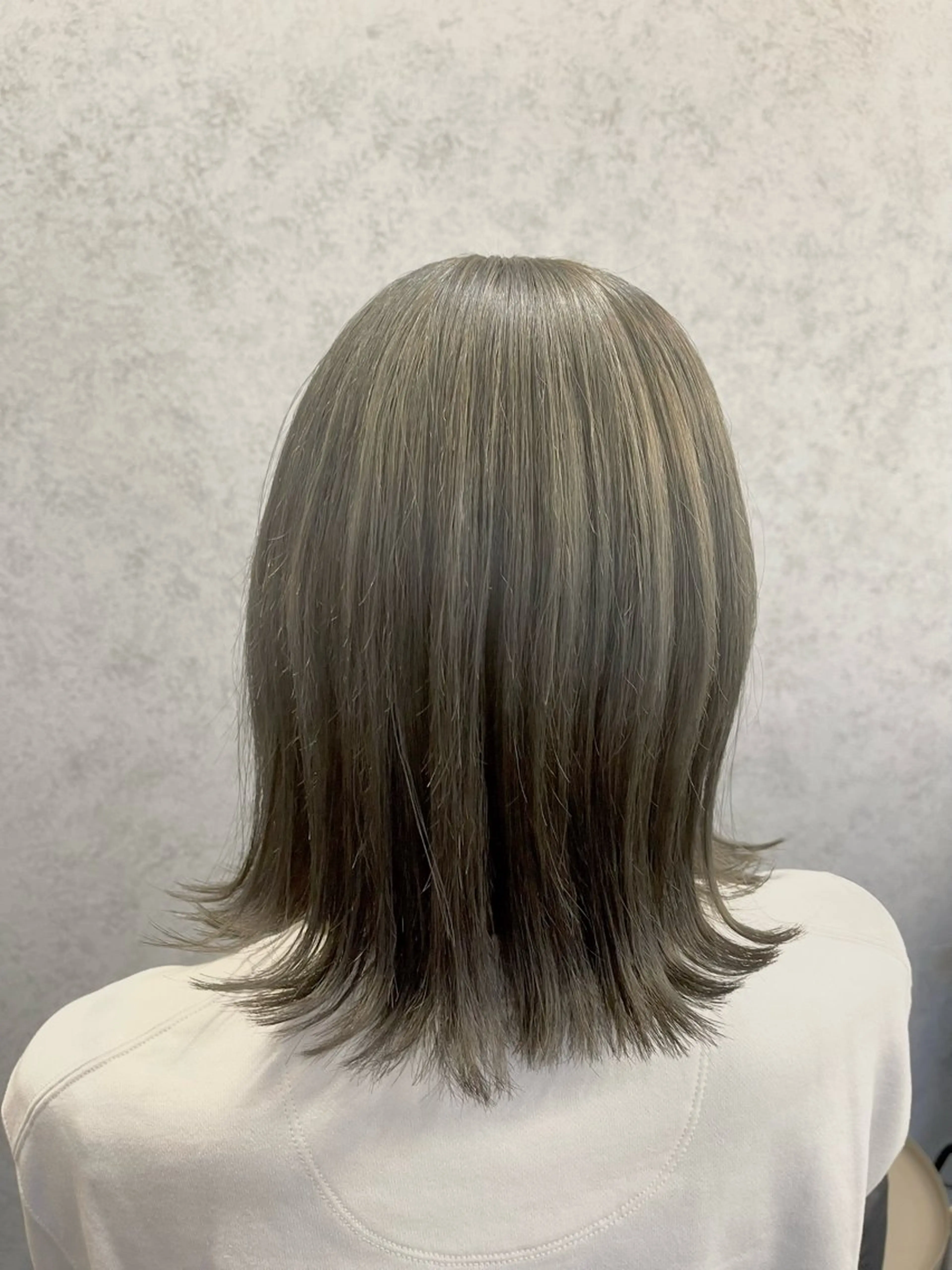 ミディアム 🌈Kubo🌈 💎髪質改善🍩🌱のヘアスタイル